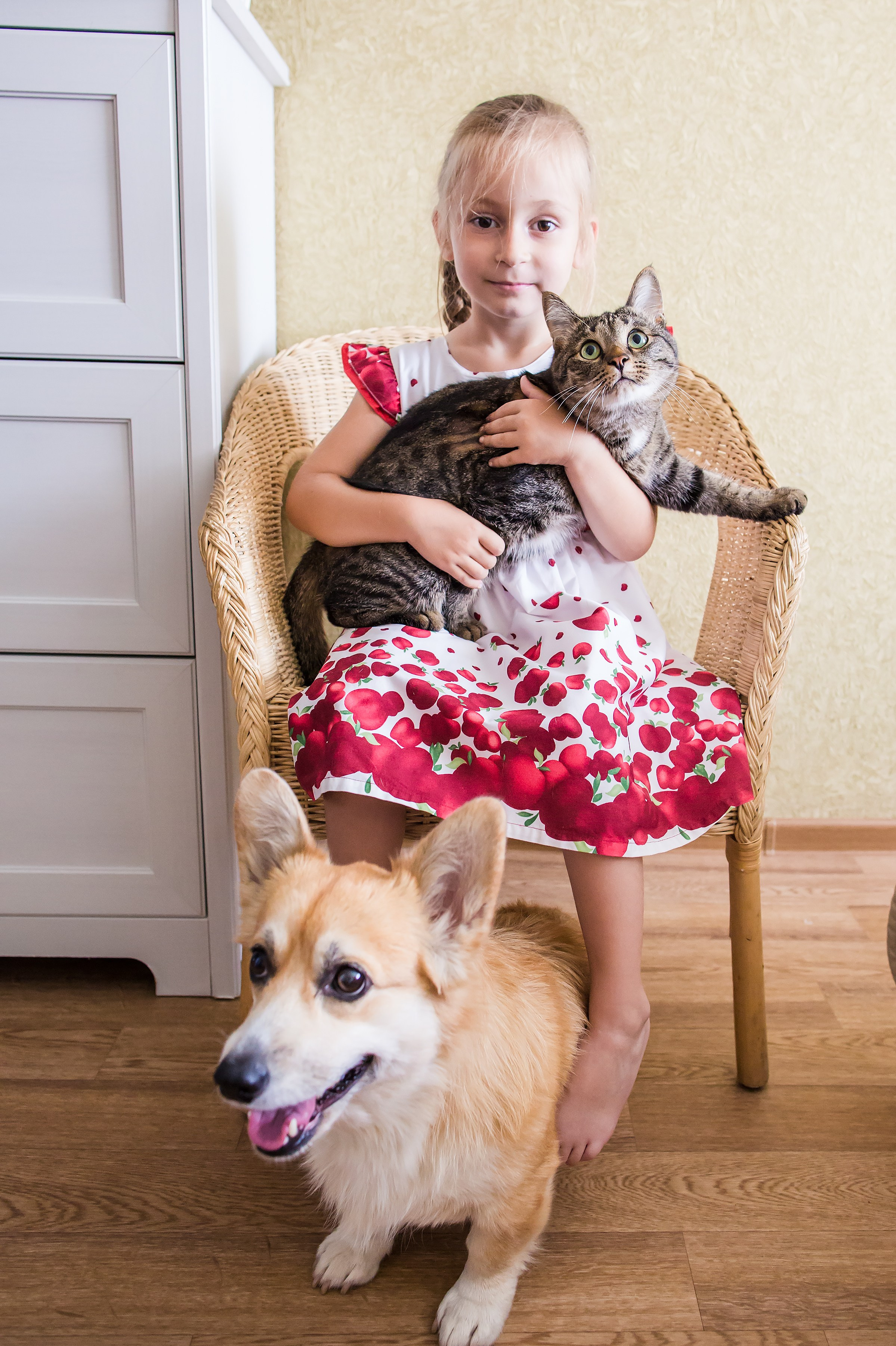 В гостях у бабушки. Репортажный, семейный и детский фотограф в Пензе и Заречном Арина Ермилова. Картины барельеф на заказ