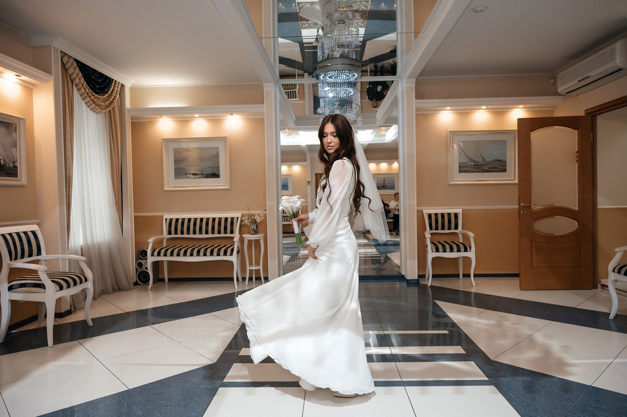 Приезжие молодожены. Свадебный и семейный фотограф из Санкт-Петербурга Климов Анатолий