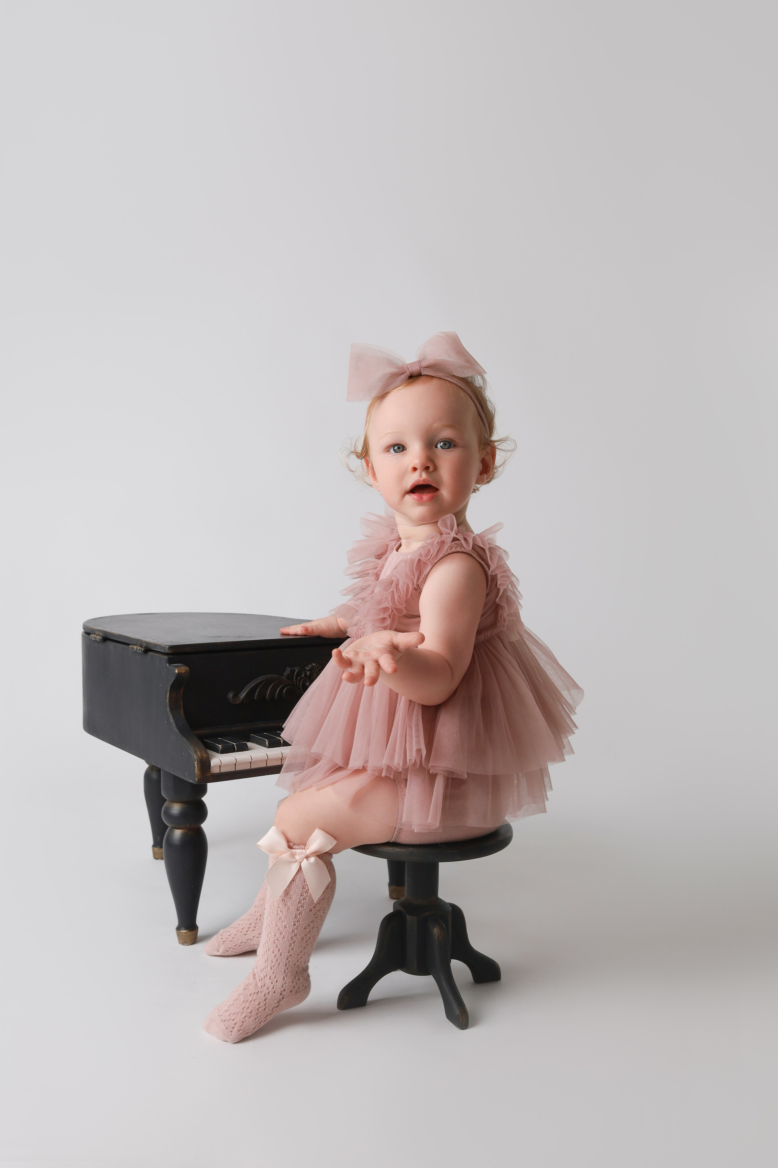 Рояль. Фотограф новорожденных и детский фотограф в Новосибирске
