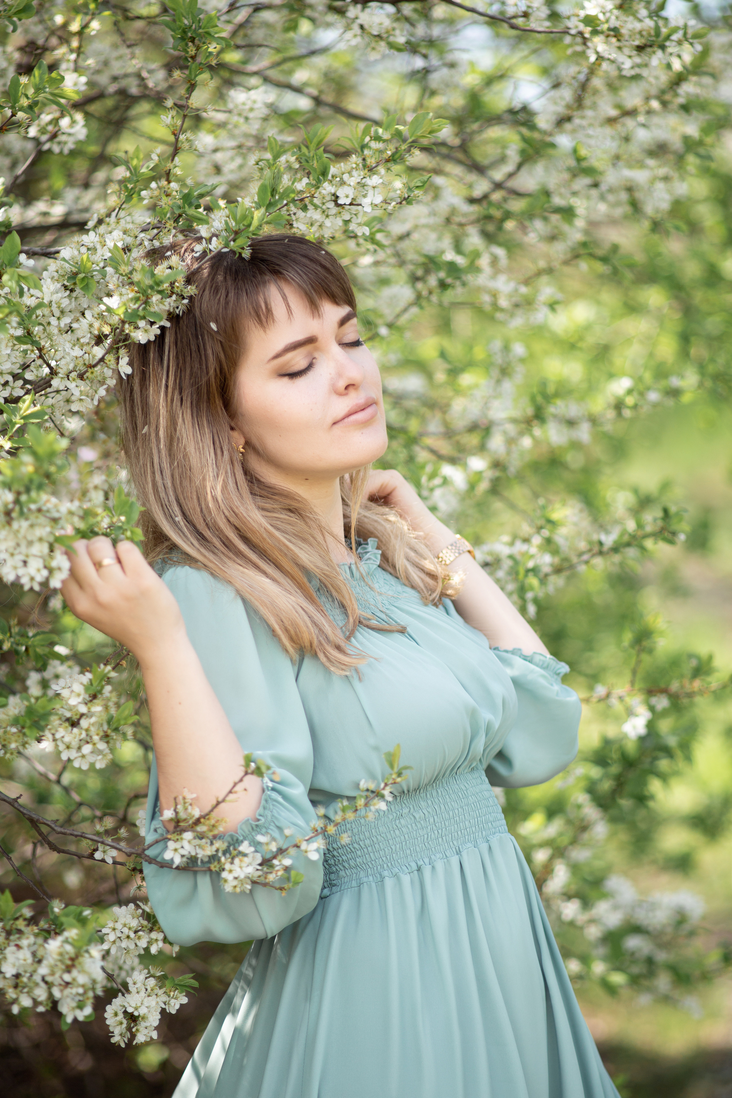 Алиса в сирени. Анна Демидец — фотограф и маркетолог в Новошахтинске, Шахтах и Ростове-на-Дону