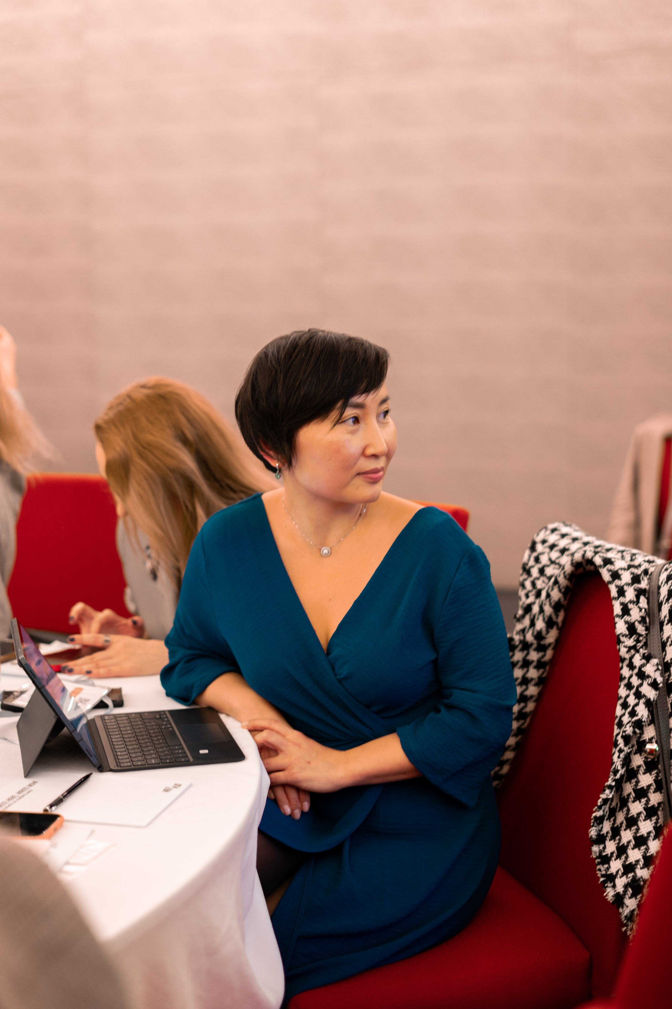 OPENMIND. Портретный и семейный фотограф в Мариуполе, РФ. Даша Жогло