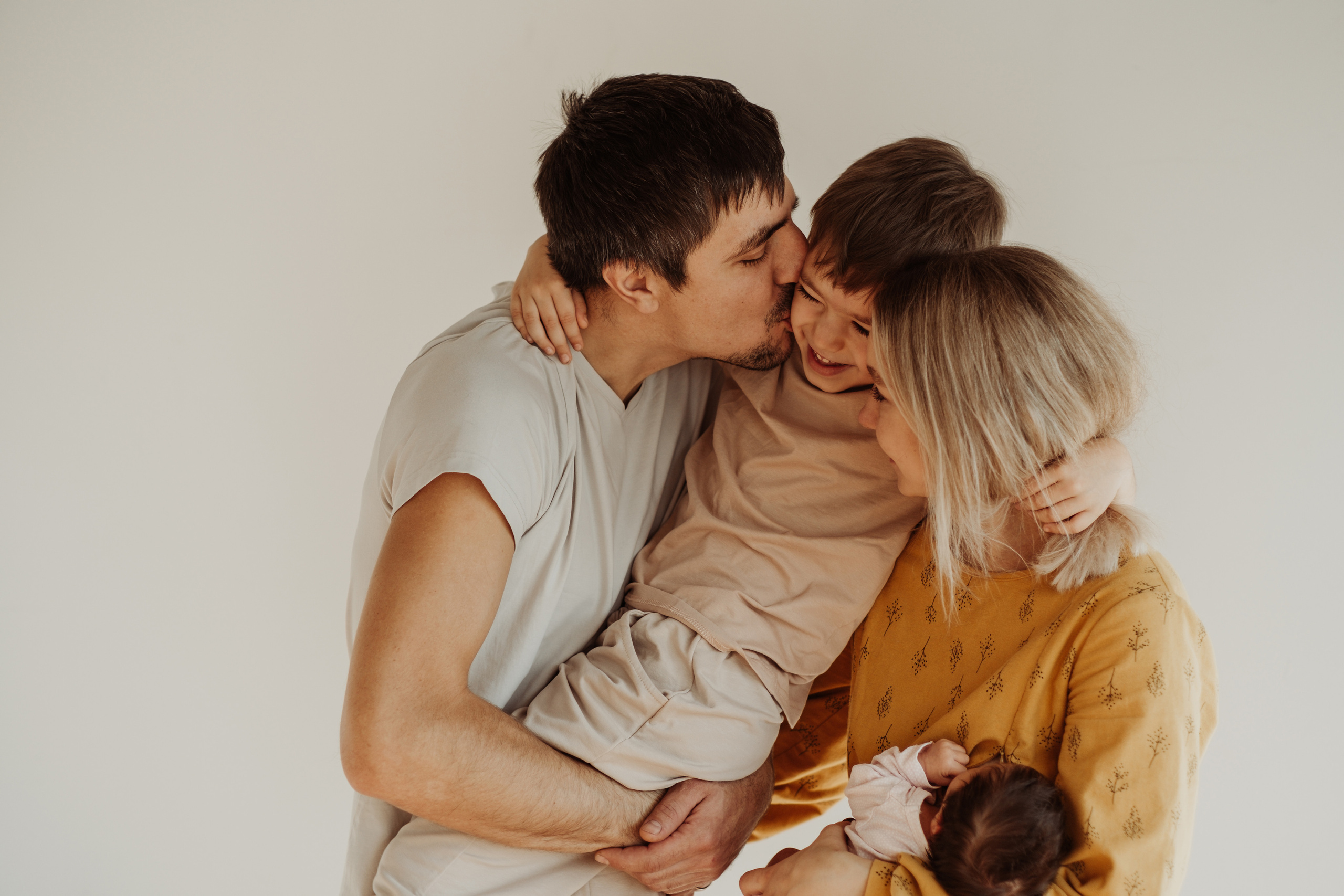 Фотограф Newborn в Москве. Семейный фотограф в Москве Кристина Маркос