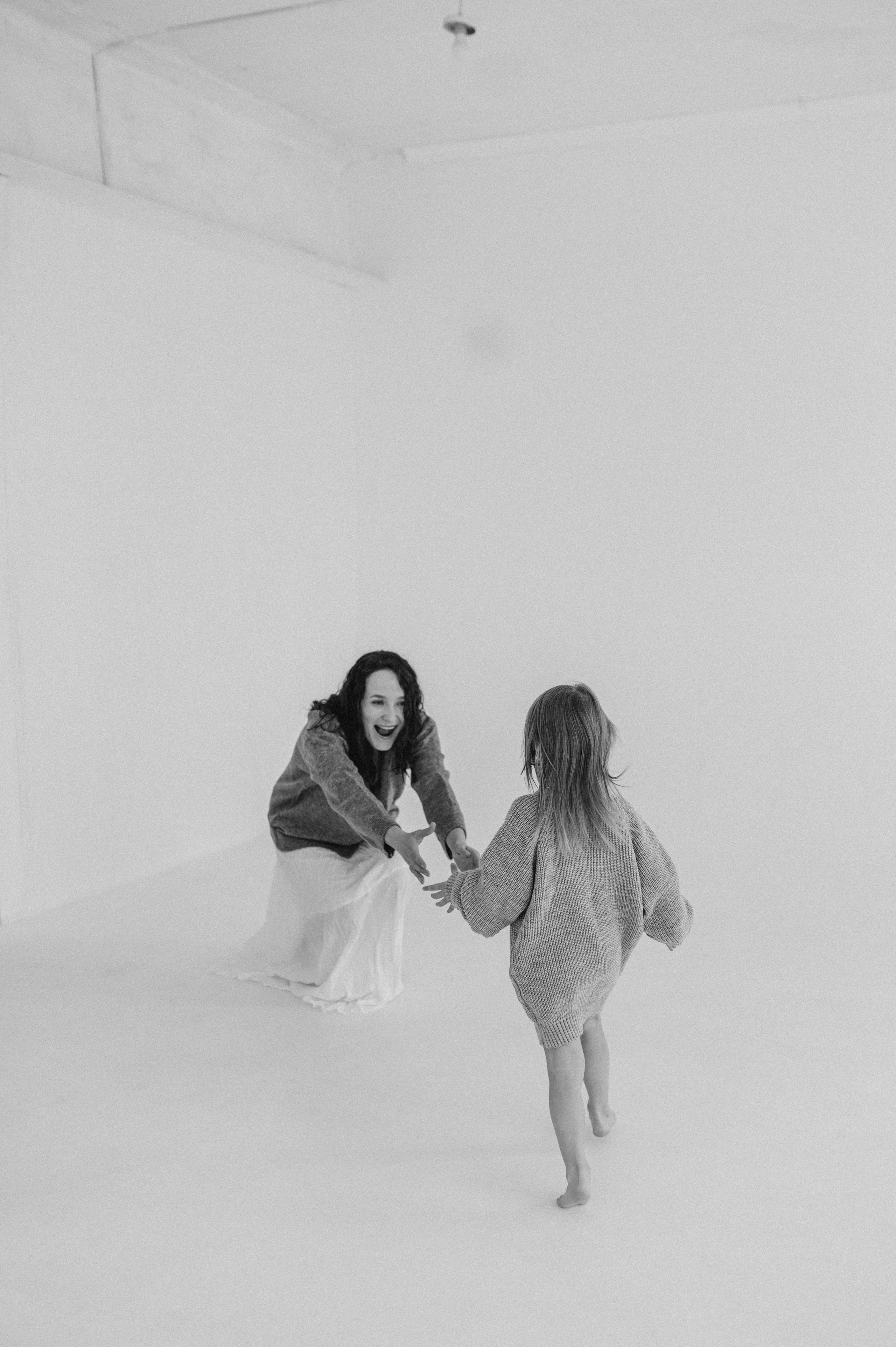 Алина и Софа. Свадебный и семейный фотограф в Чите Юлия Оранская