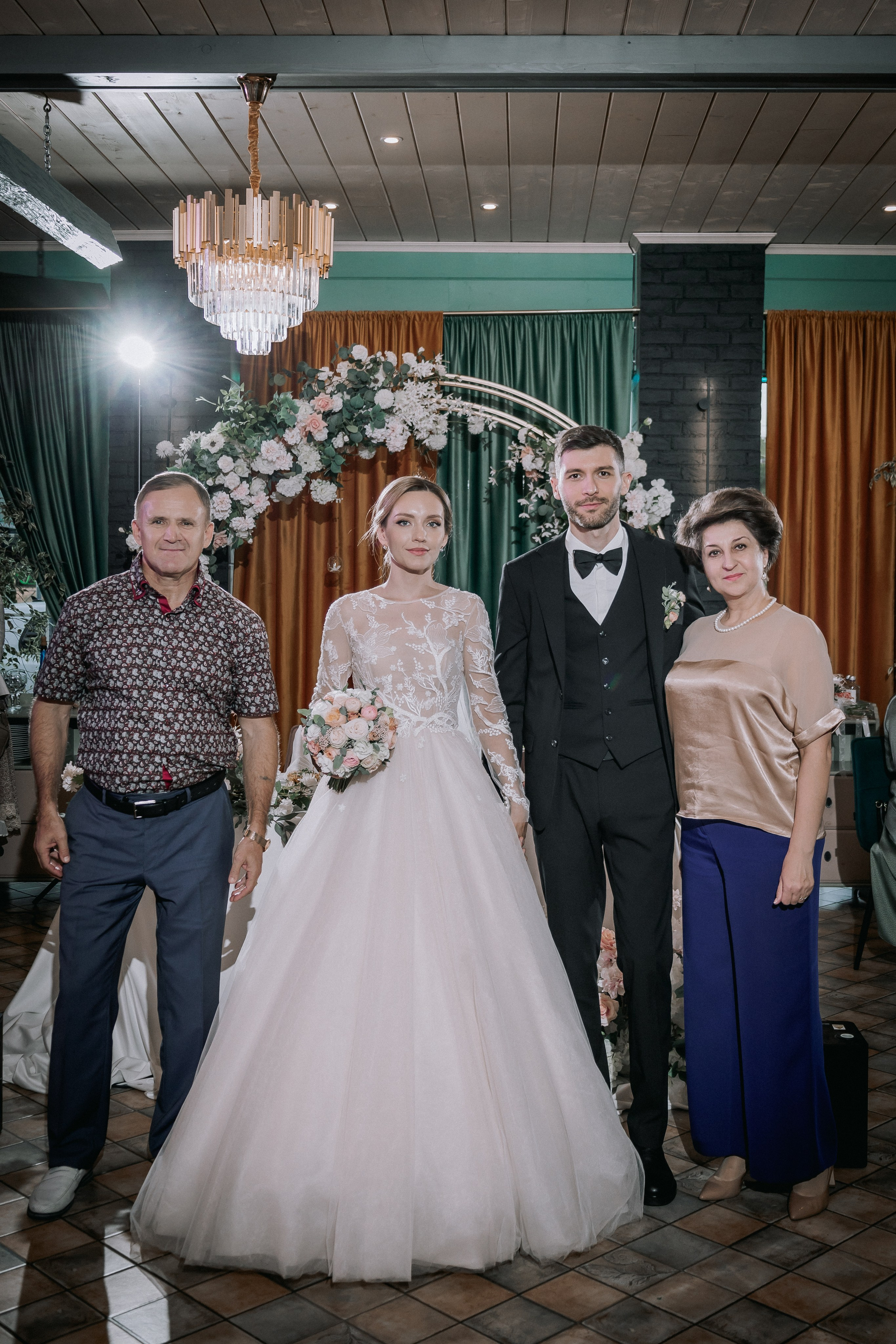 Свадебный день. Дарья и Джем. Свадебная фотография. Арина Рубах