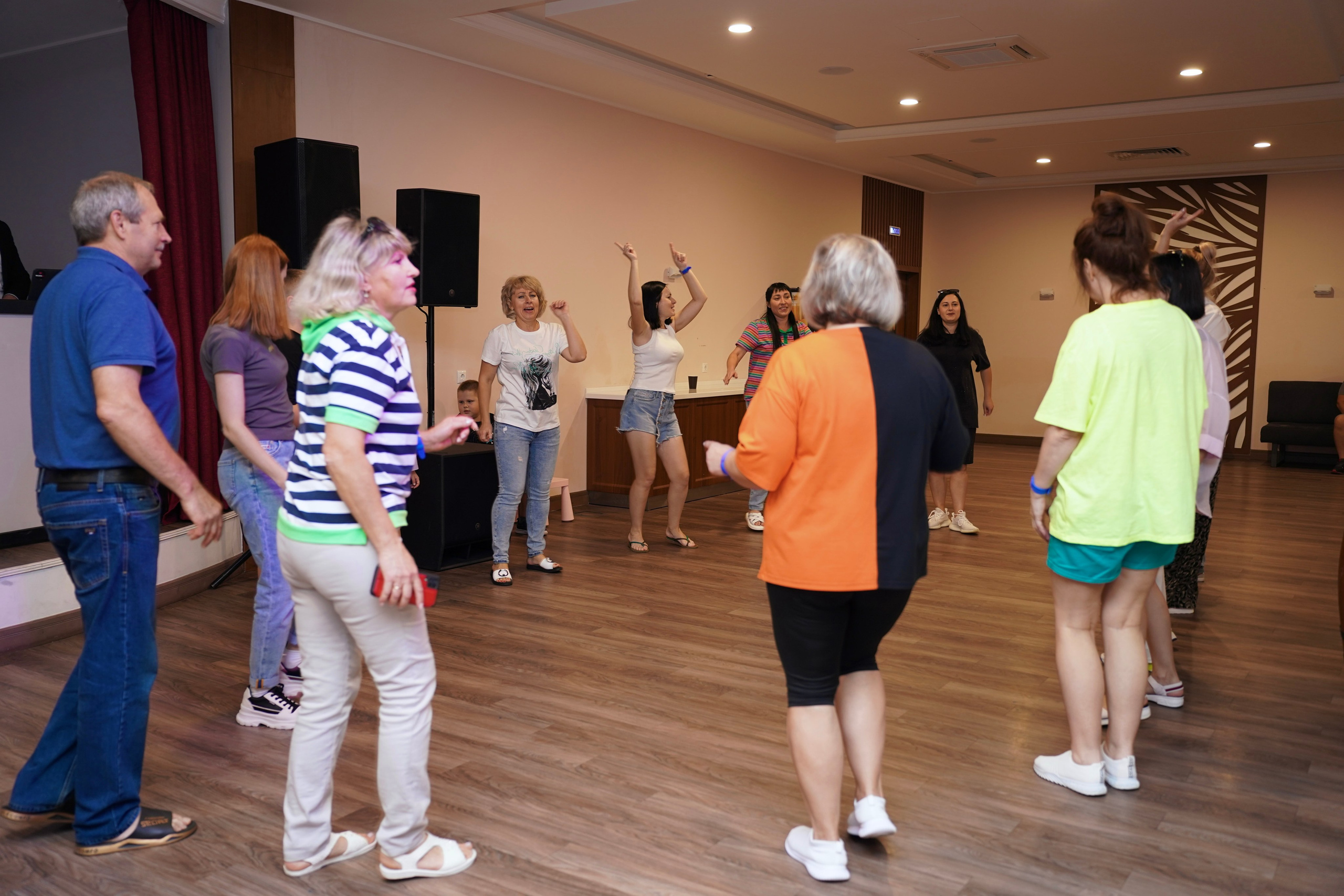 Team building в Alean Family Biarritz. Фотограф Новороссийск | Геленджик и ЮФО Эльвина Ясинская