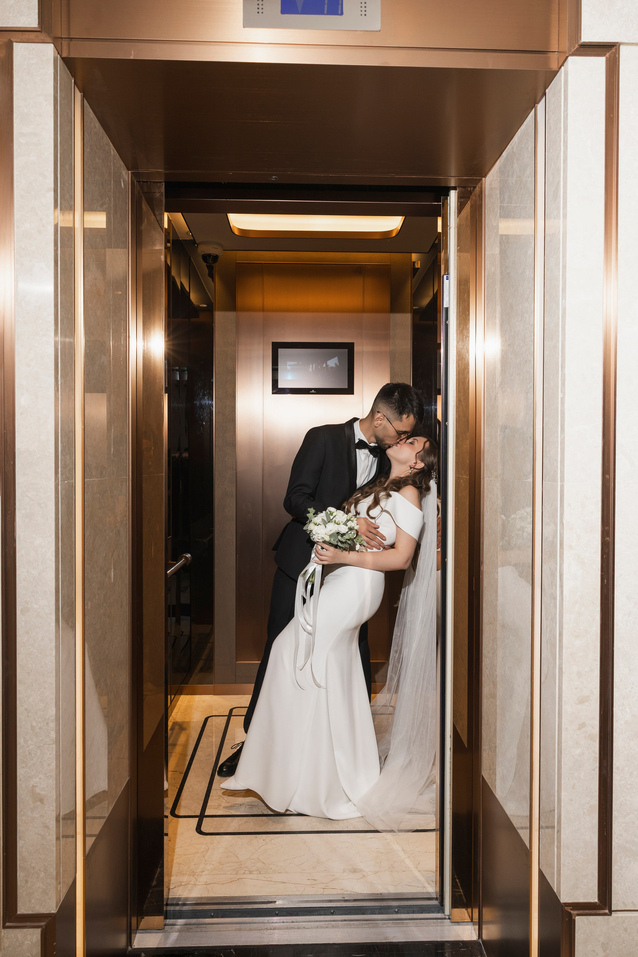 Ксюша и Гоша Solux и ВДНХ. Свадебный и портретный фотограф в Москве Мария Кравченко