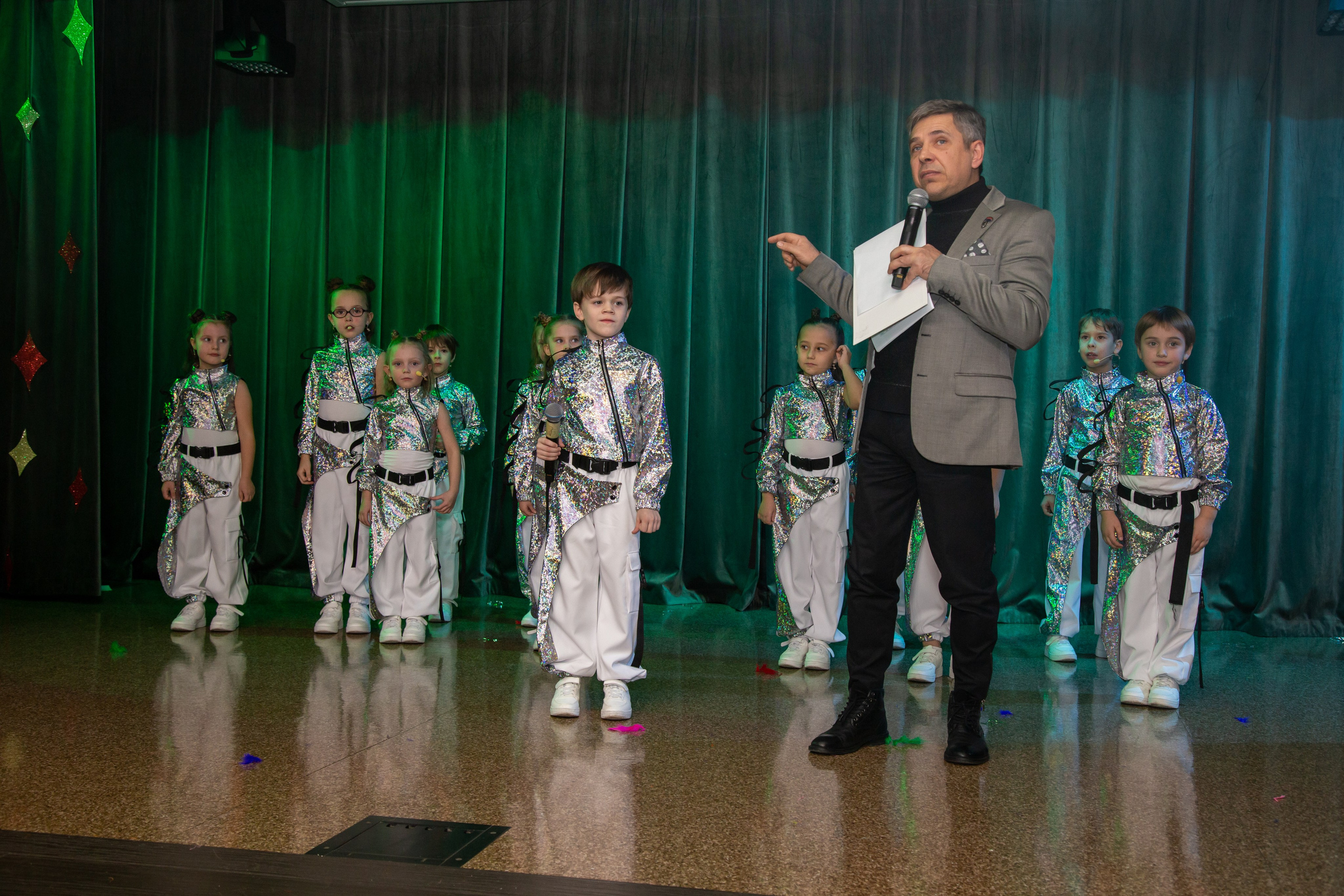 Репортажная съёмка для Домисольки на новый год. «Студия DRONAVT`s» — видеосъёмка и фотография г. Москва