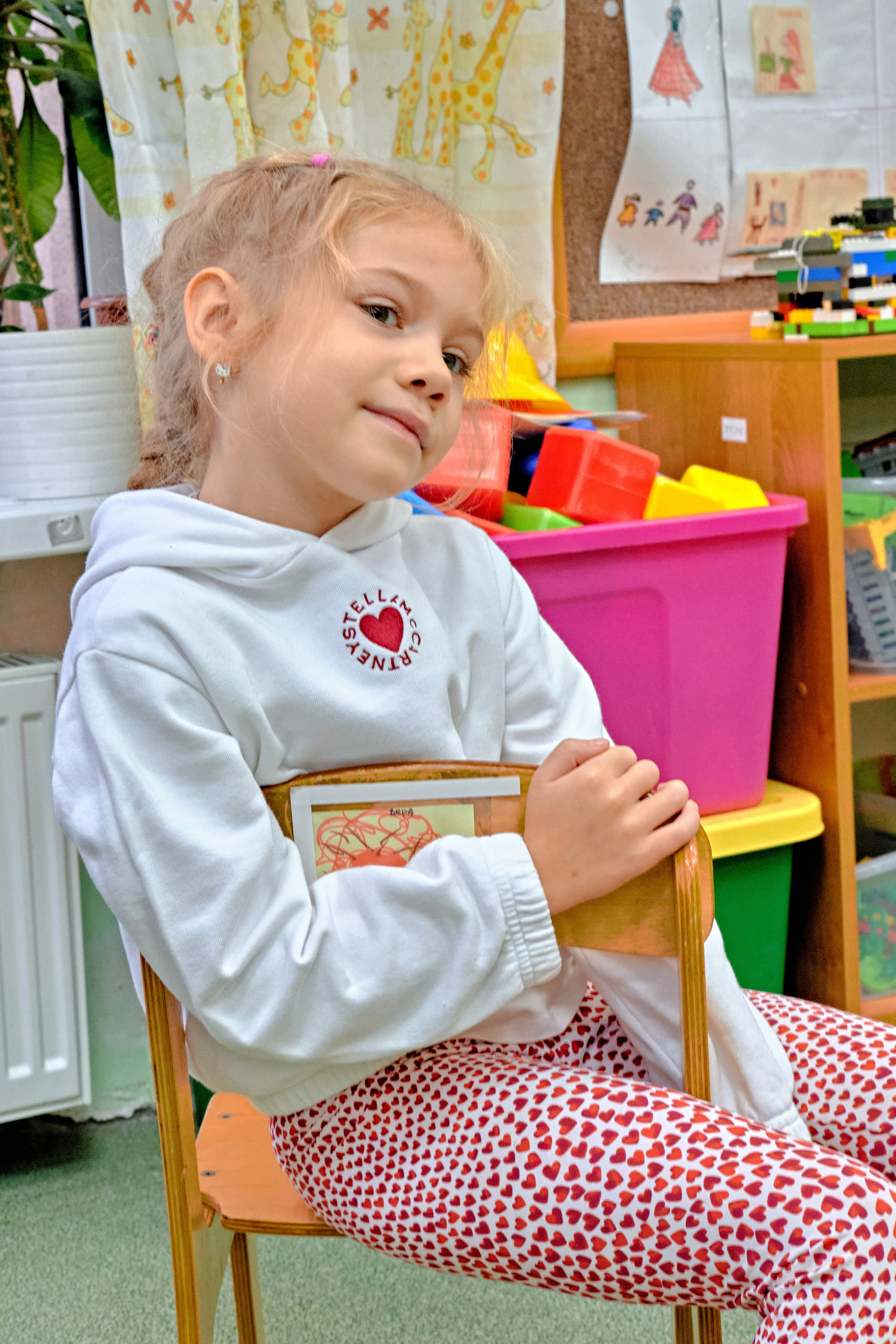 Забронировать услугу «Выпускной альбом» у фотографа Кати Вербицкой. К-КАДР — фото и видео для маркетплейсов в СПб