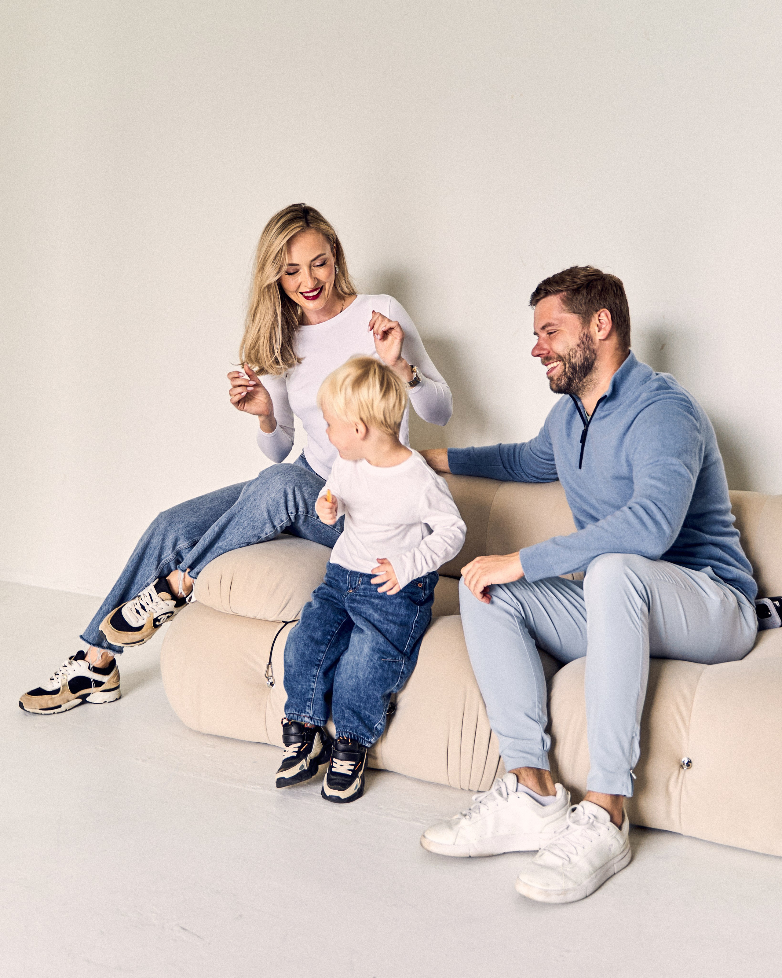 Families & Couples. Arina Kamerlokher — Personal, Family, Maternity & Branding Photographer in Austin & Worldwide