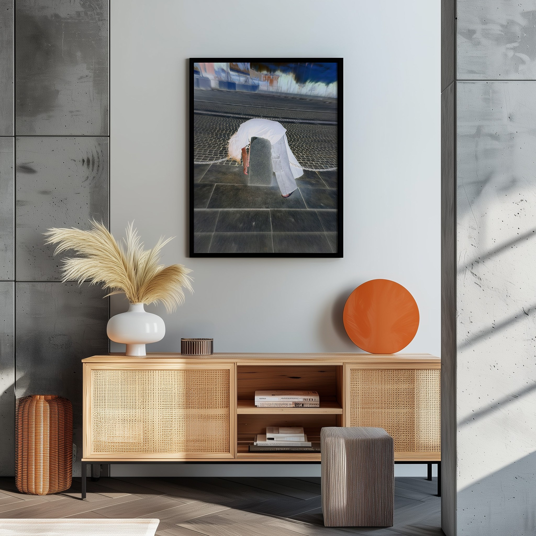 HEROES. VISUAL ARTIST