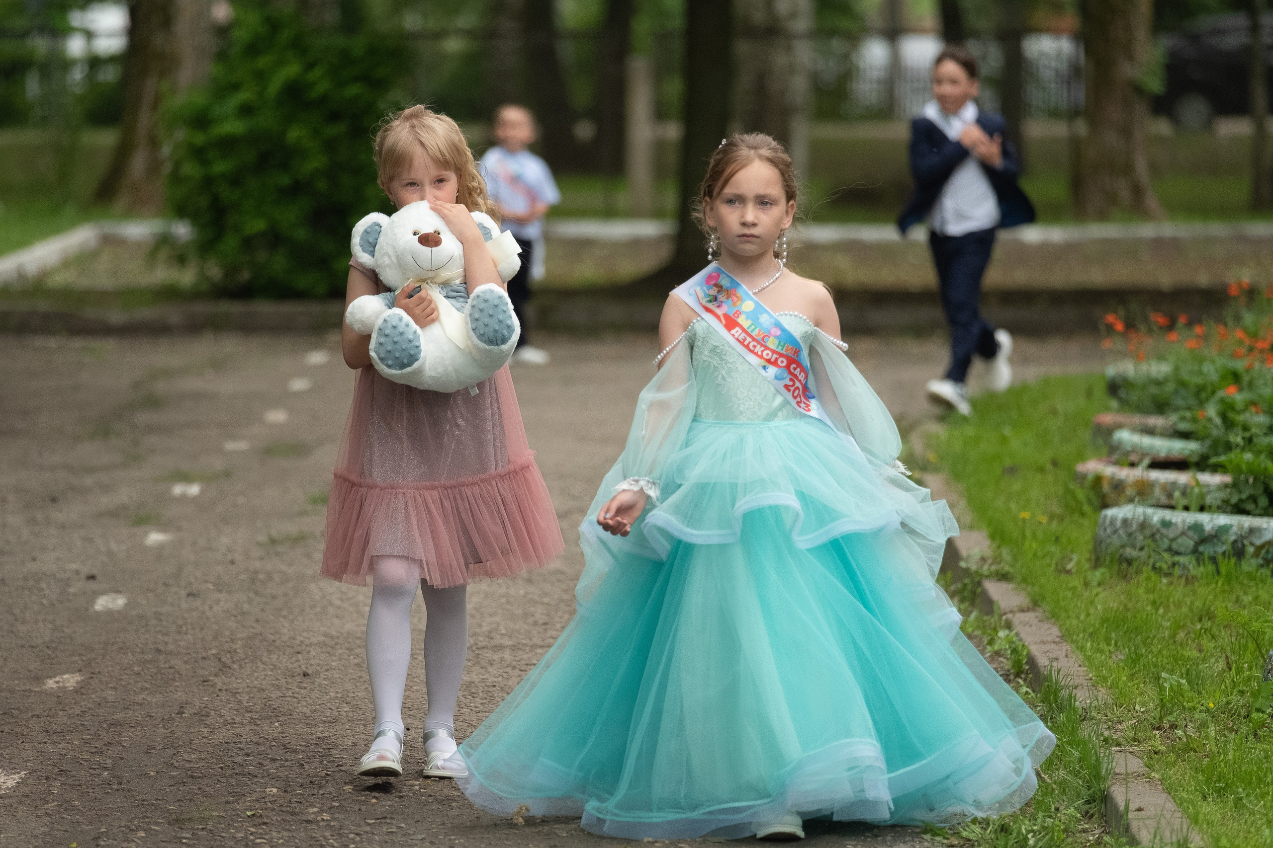 Детские праздники. Выпускные альбомы в Ярославле и Ярославской области Ярко Фото