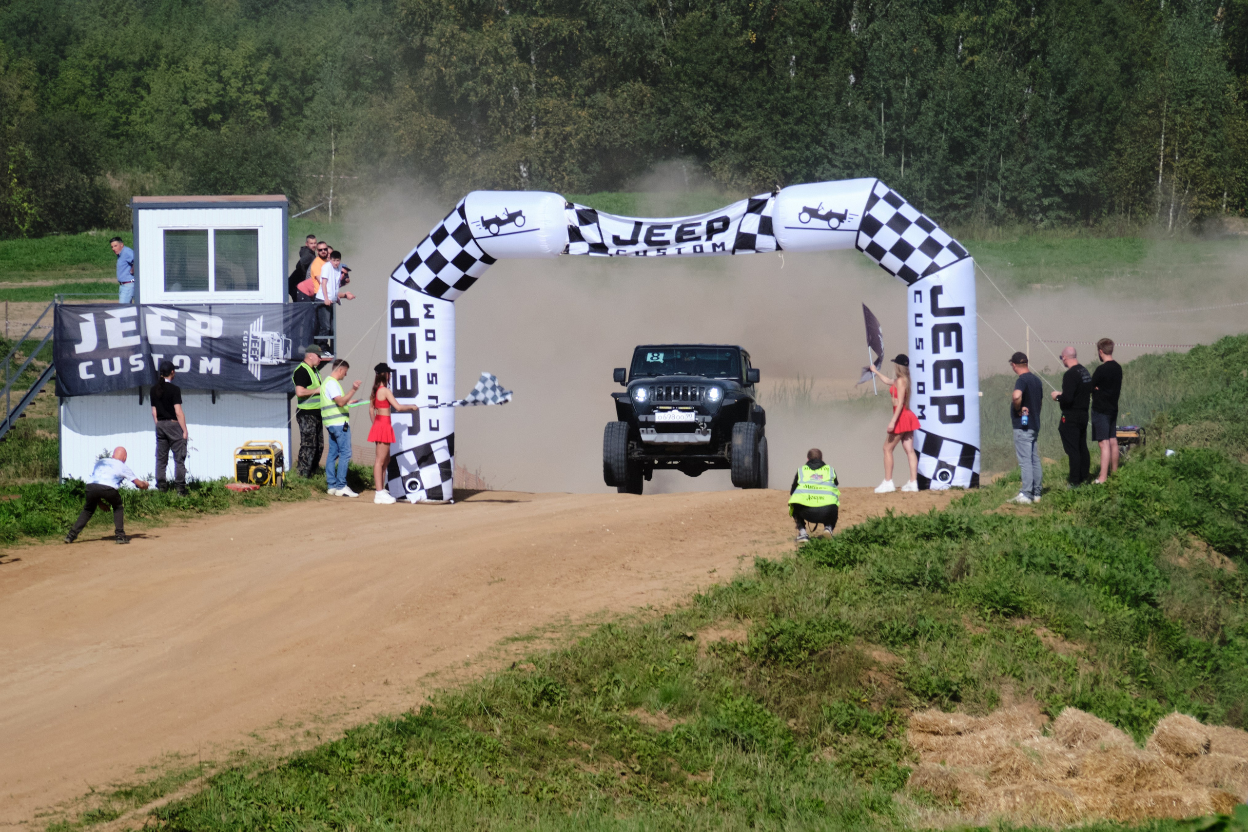 День рождения Jeep Custom 2025. Главная