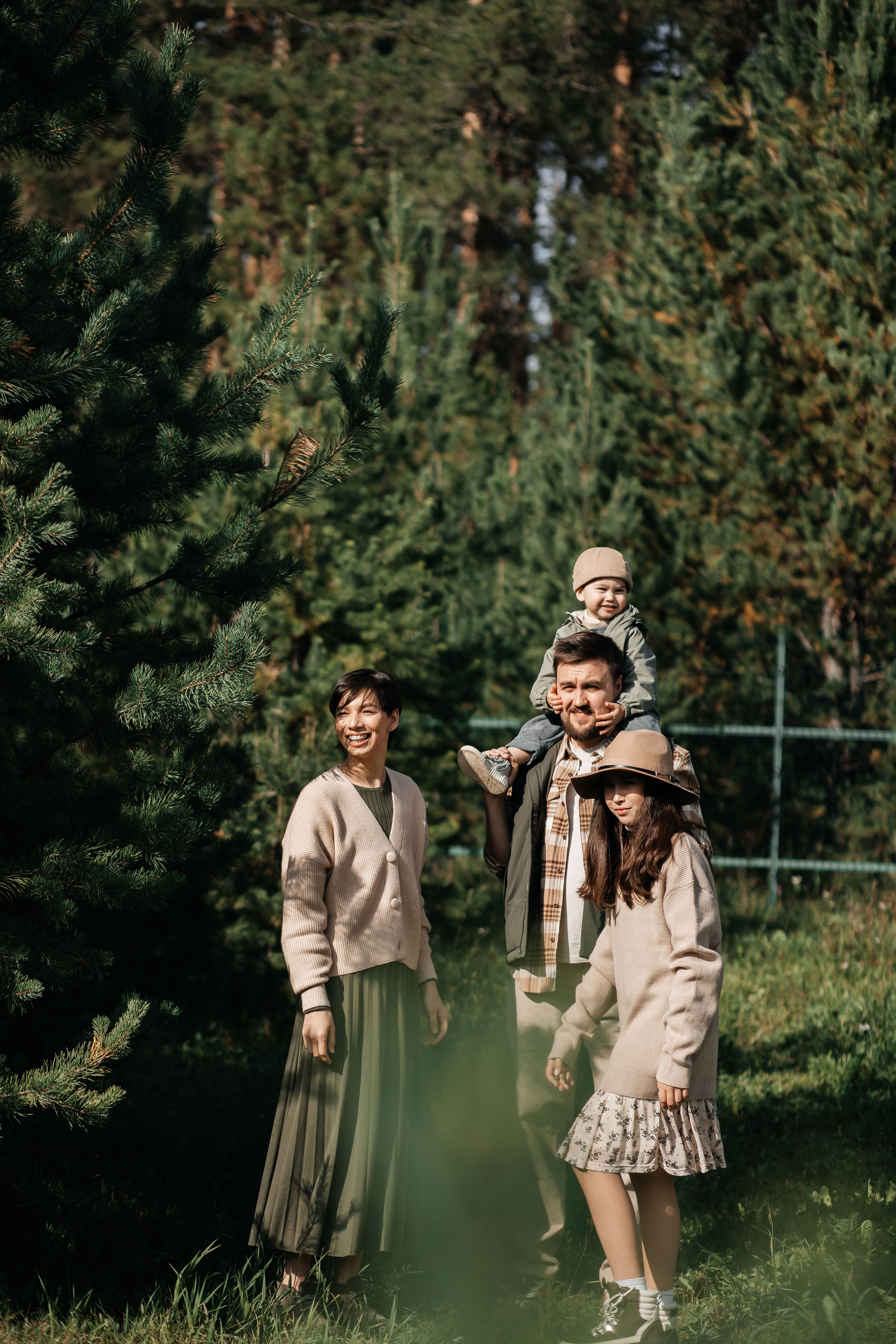 Семейная фотосессия Элина, Александр, Эвелина, Лев. Свадебный и семейный фотограф Ибрагимова Мария из Екатеринбурга