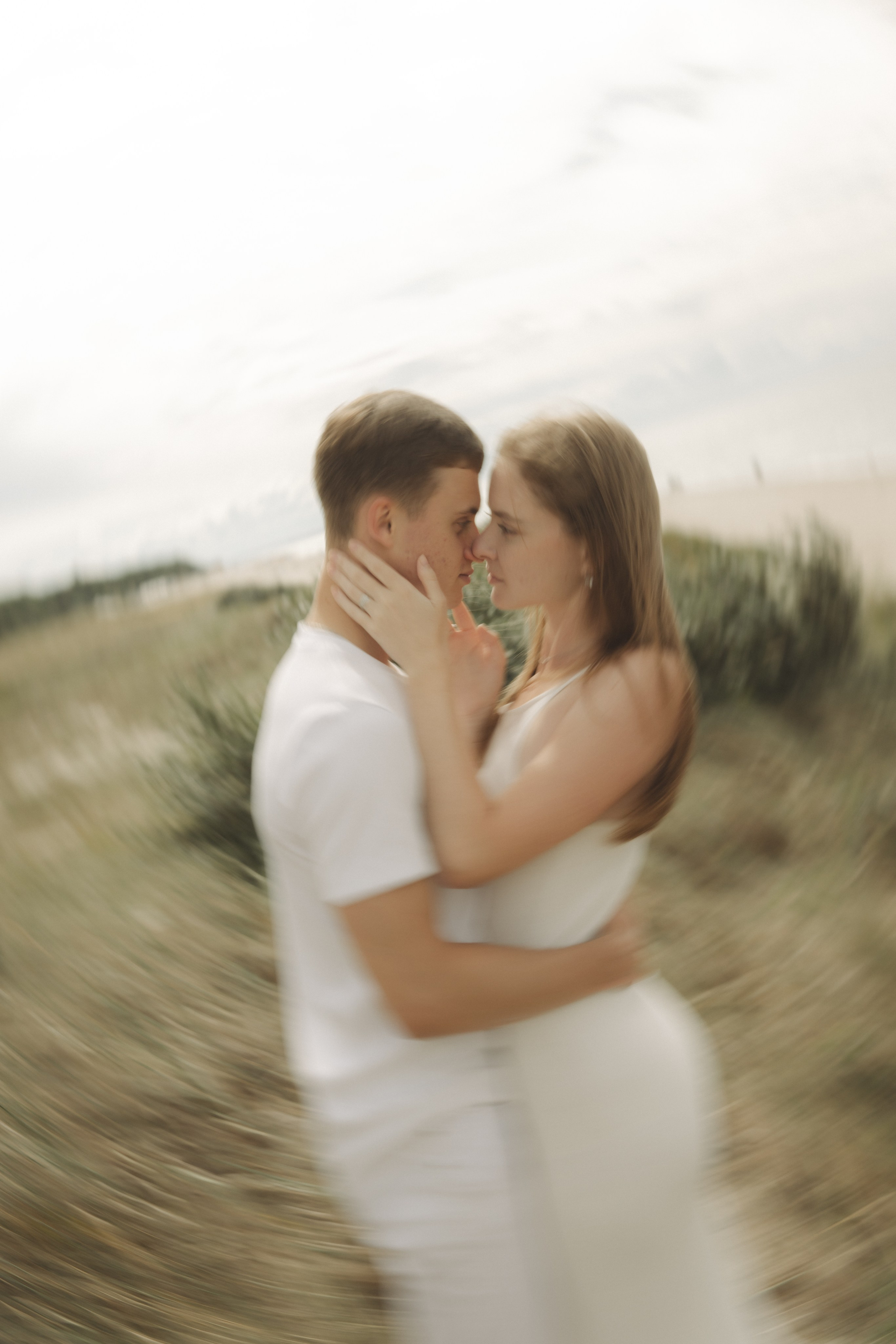 Влад и Лера / Янтарный. Фотограф Калининград Илья Миллер