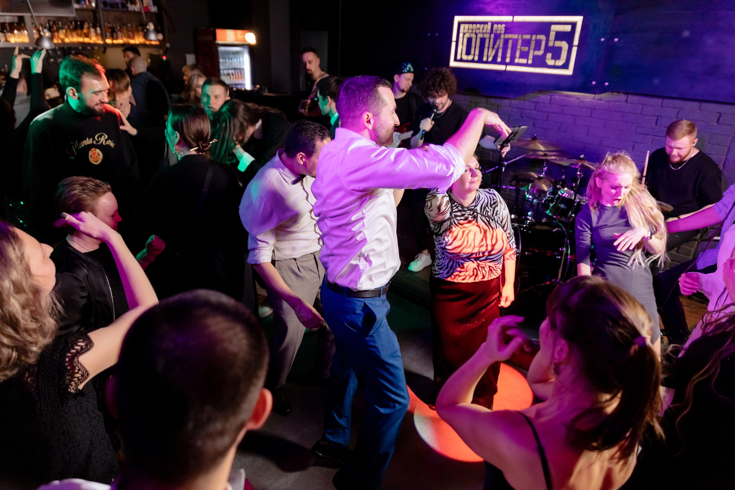 КОПРОРАТ: Юпитер 5. Все фото. Профессиональный фотограф в Ижевске Леша Петров