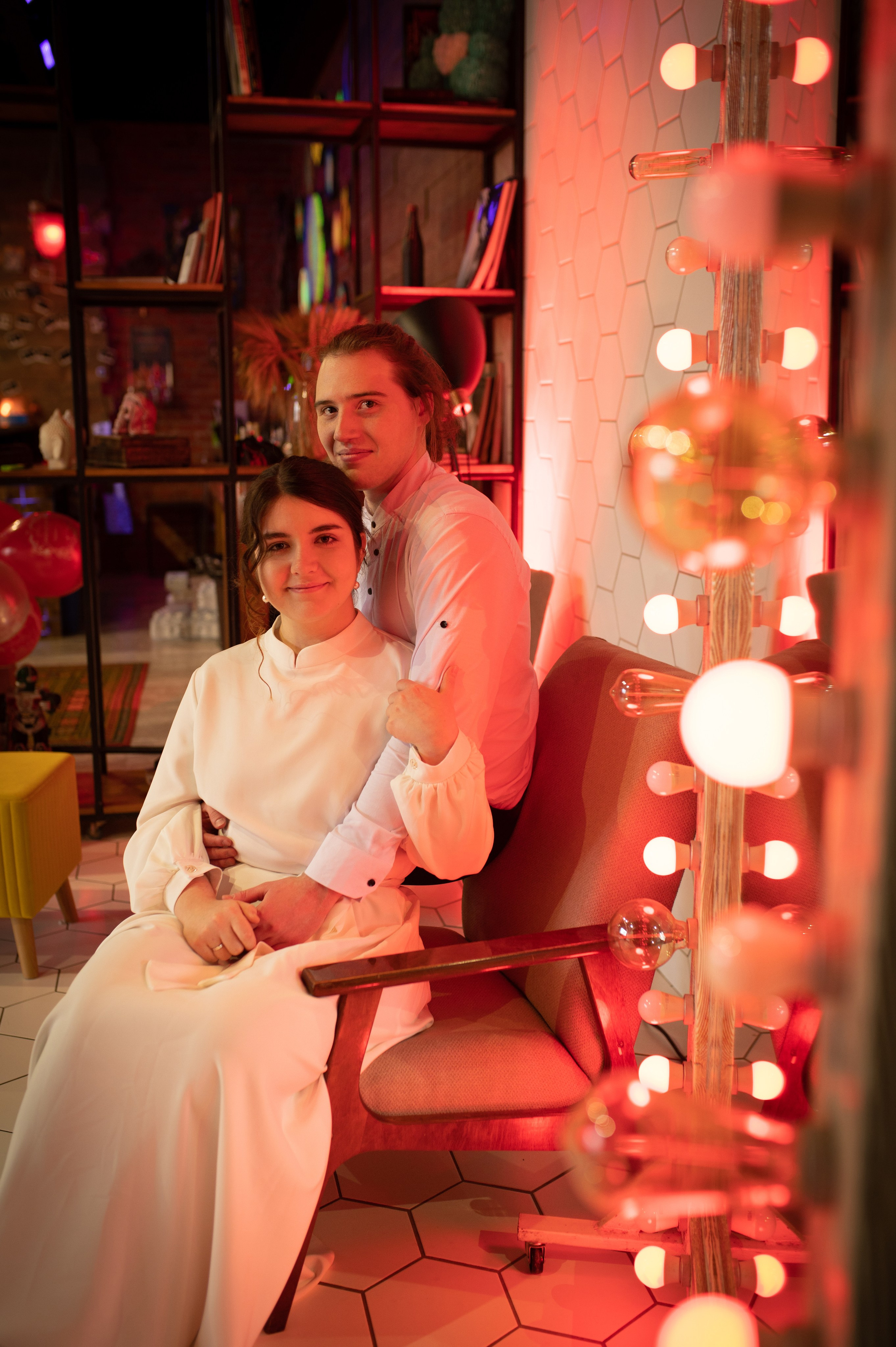 Свадебное love story в лофте. Семейный фотограф в Москве Ольга Барсукова