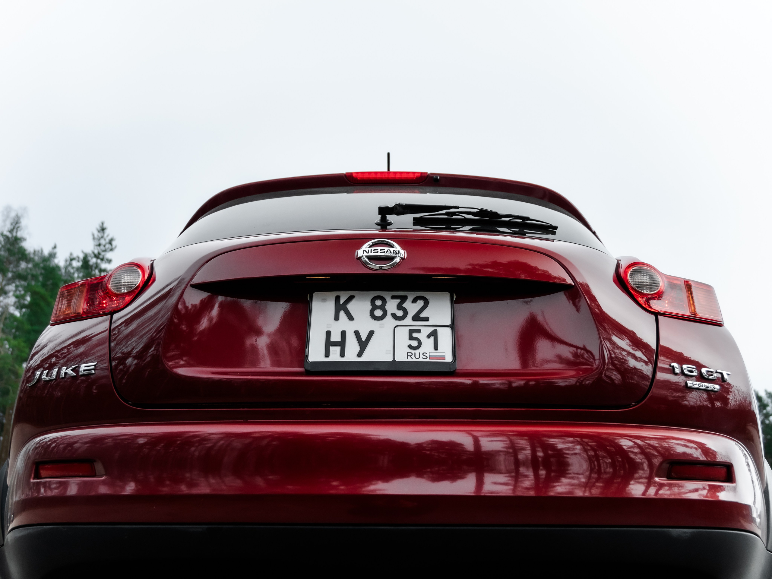 NISSAN JUKE JAPAN. Opasnophoto