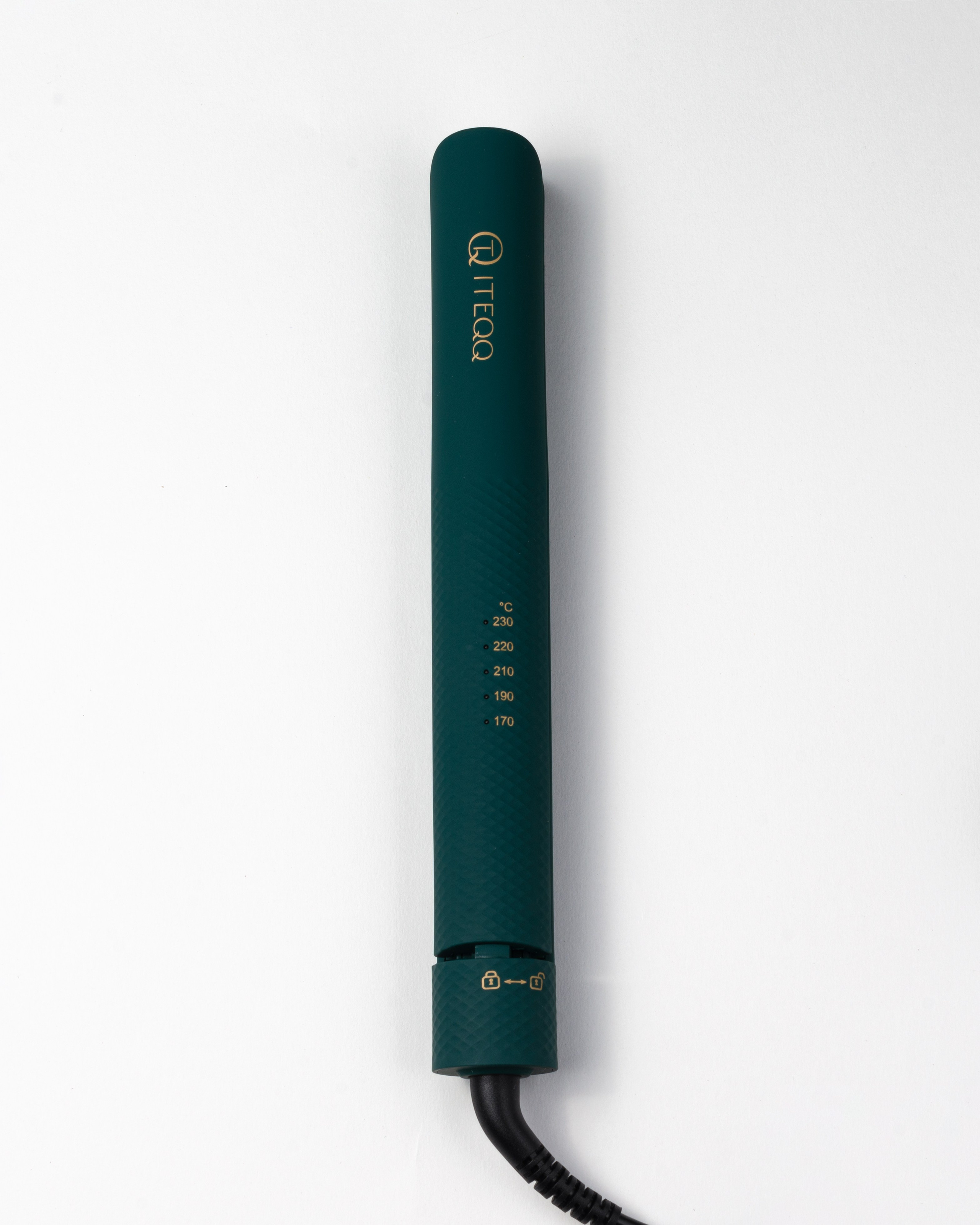 Каталог для ITEQQ. Коммерческий фотограф в Москве Билуши Василиса