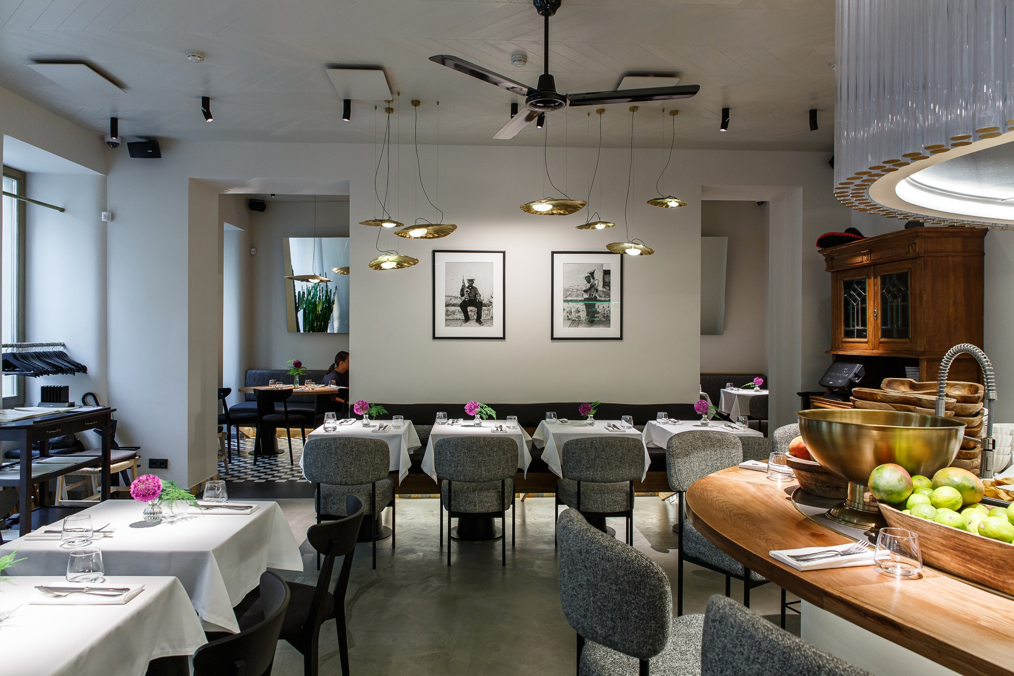 Sangre Fresca. Photographer Ksenia Kolesnikova. Interior, Product, and Portrait Photography in Moscow