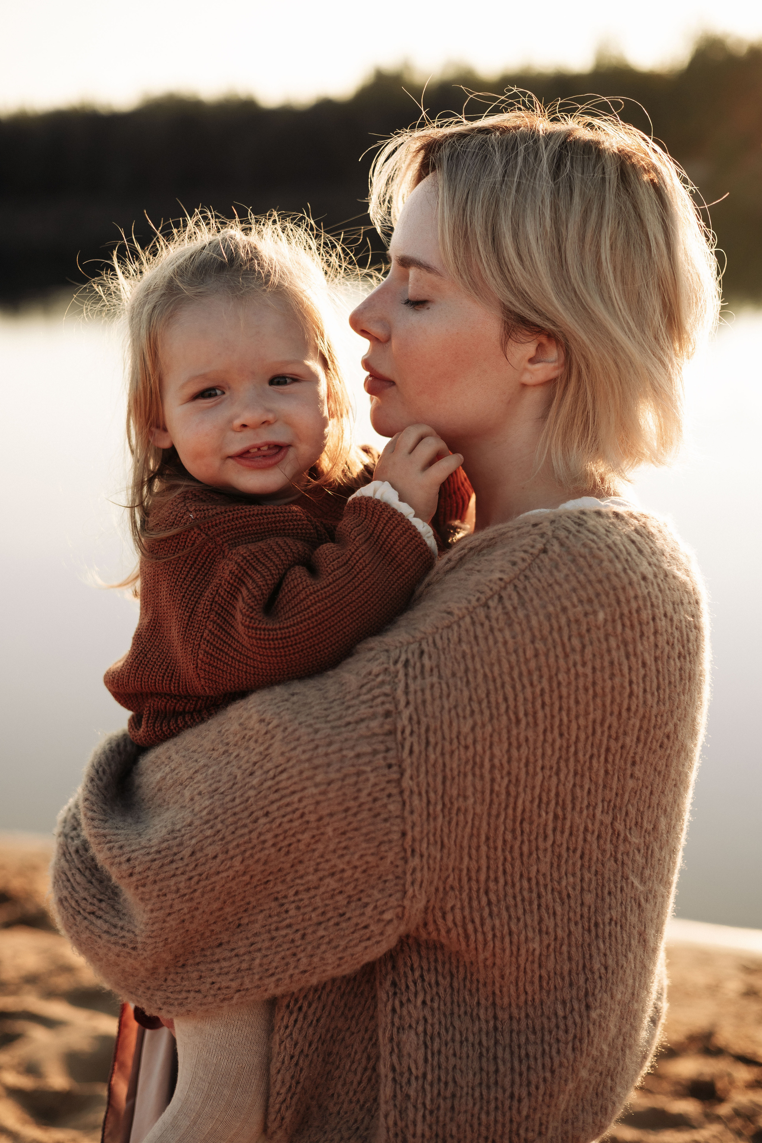 Алена и Эмилия