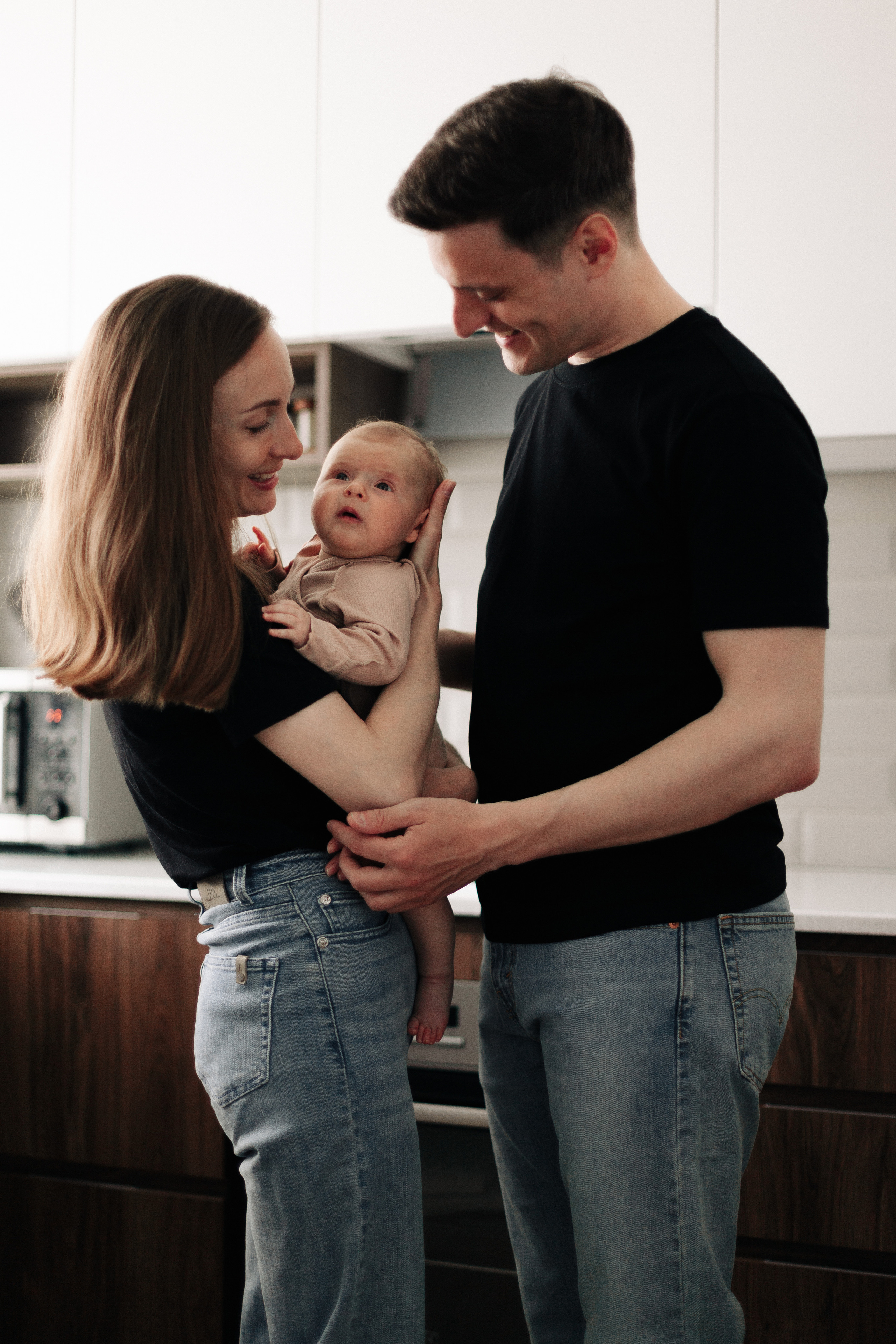 Аня, Влад и Настюша