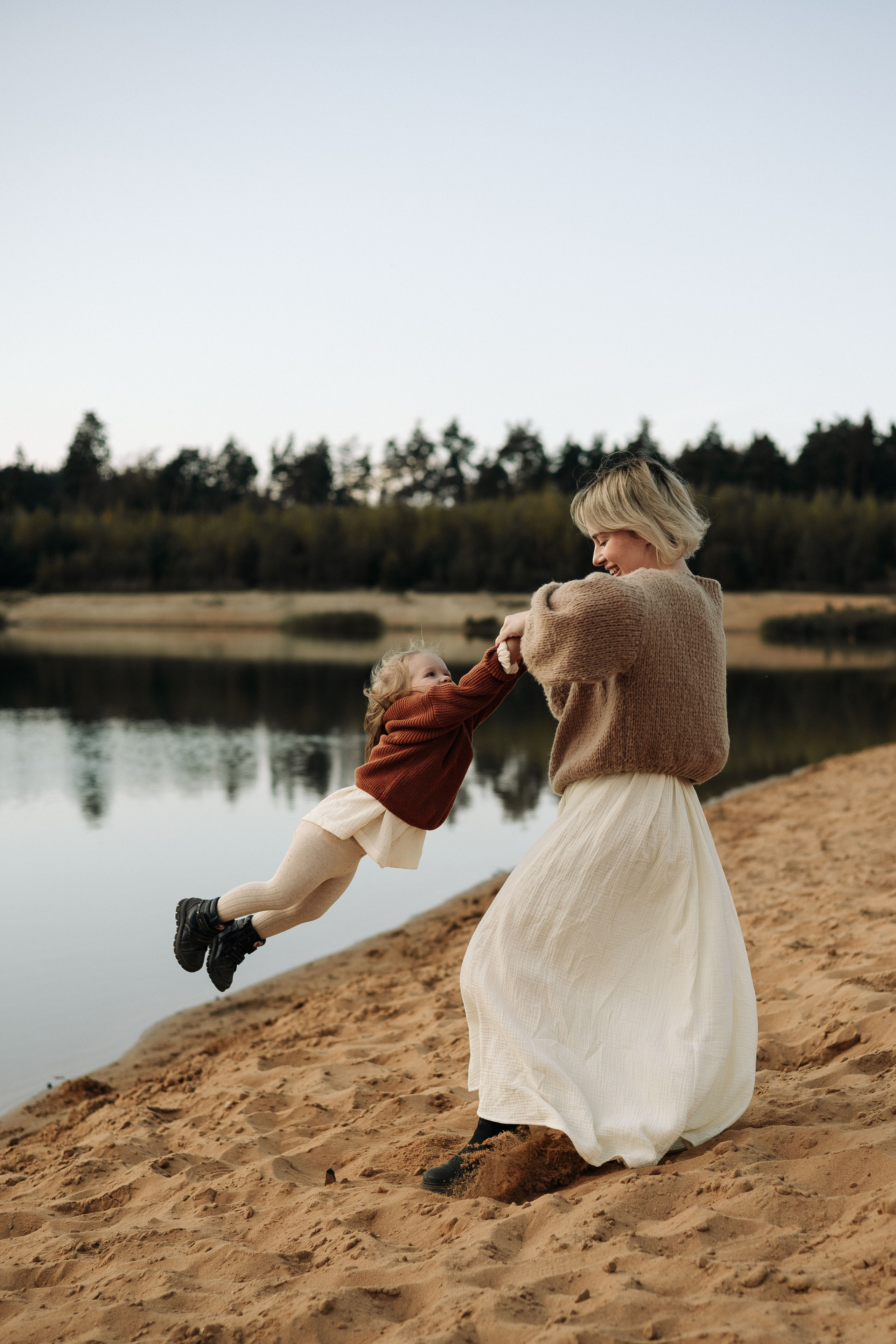 Алена и Эмилия