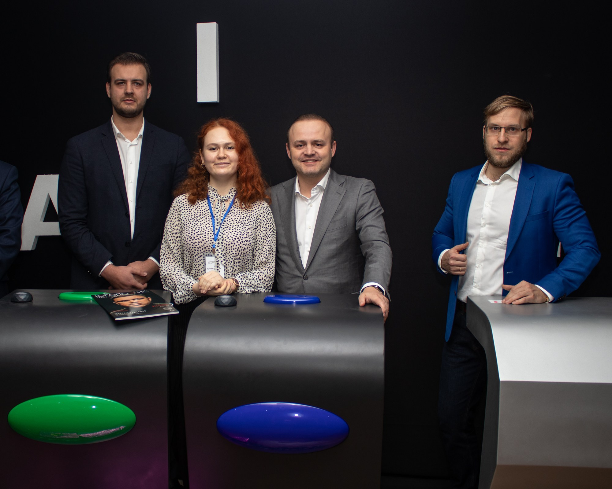 Встреча с Владиславом Даванковым и «Опора России». Репортажный, промышленный и маркетплейс-фотограф Дмитрий Чернат