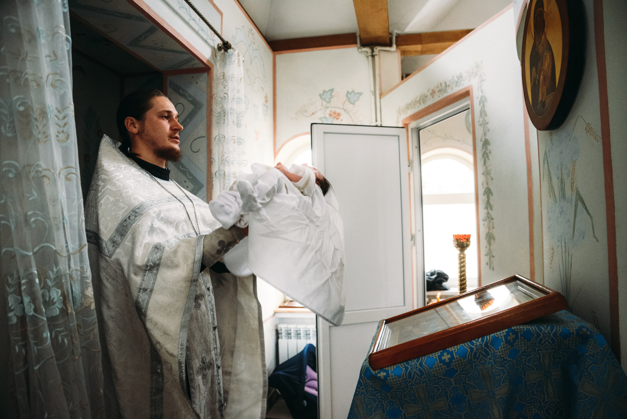 Фотосессия крещения в Новогрудке. Фотограф на крещение. Свадебный и семейный фотограф в Минске Филиппович Александр