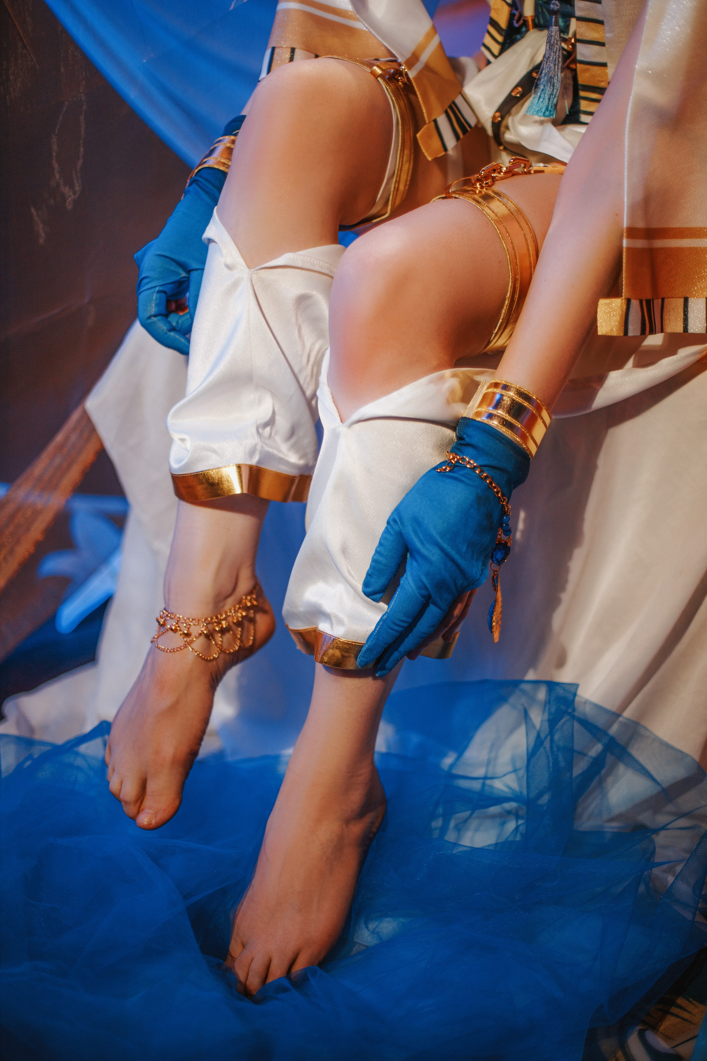 NU: Carnival: EDMOND. Polaroud love