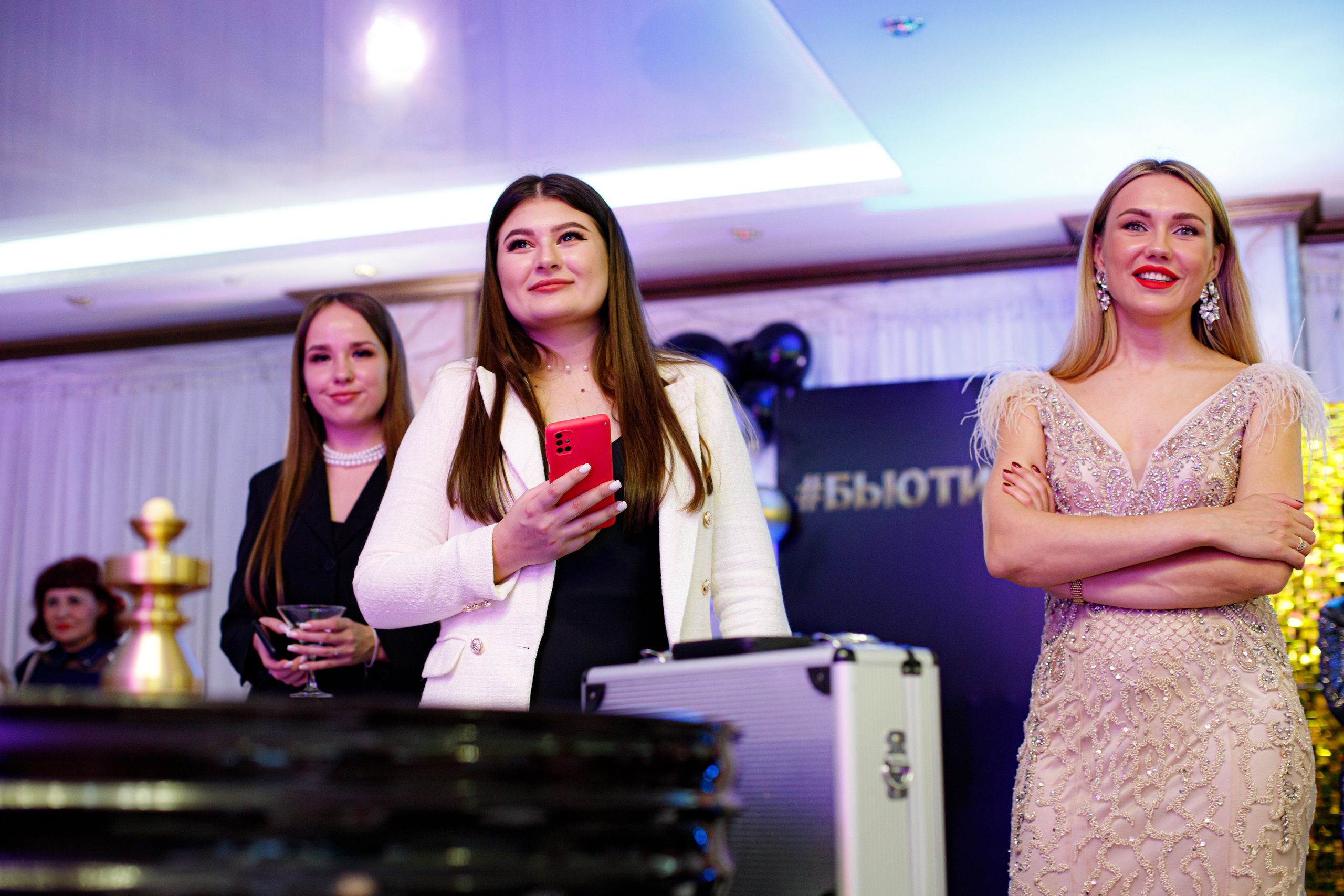 ELOSMED. Photokarish