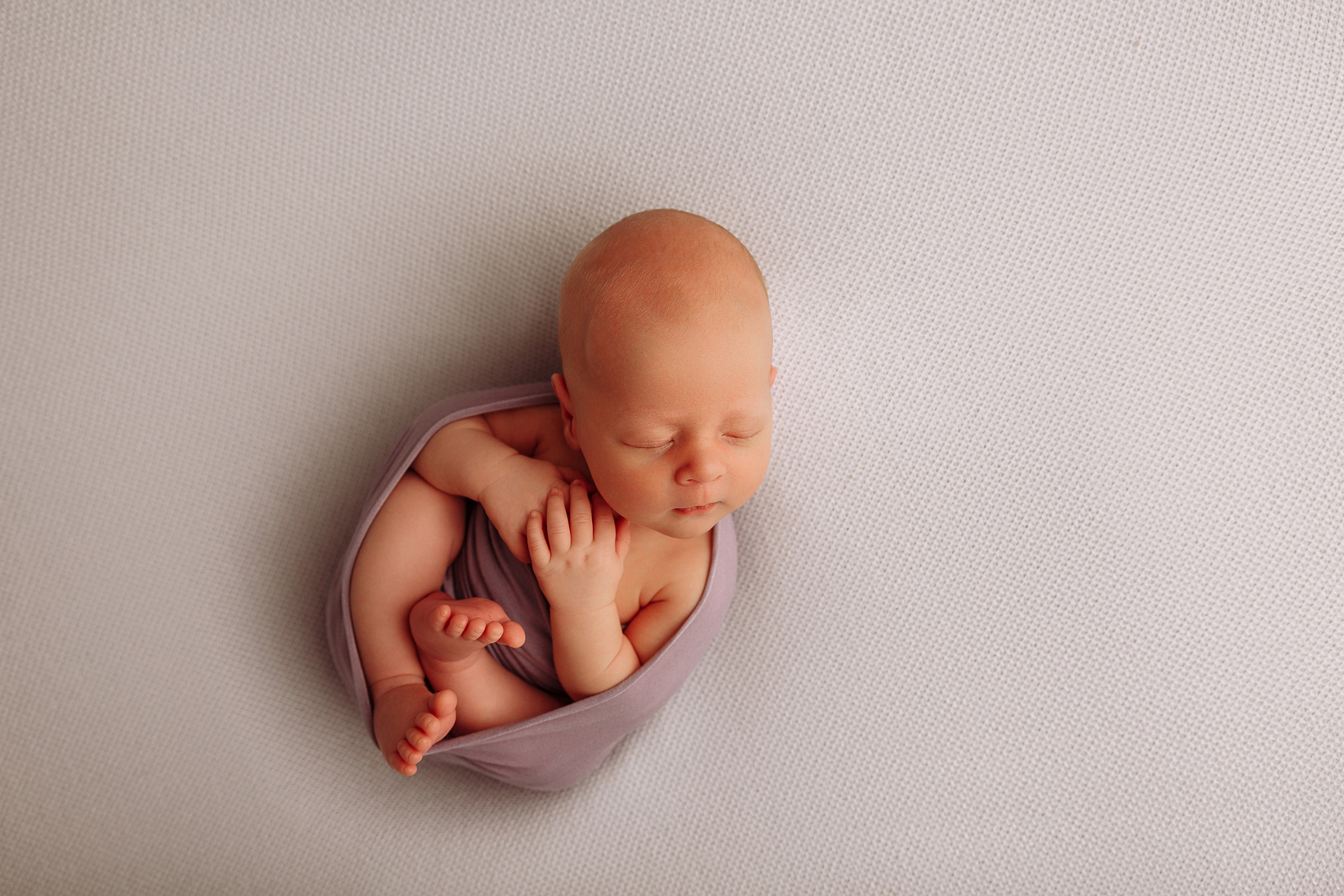 Данила. Фотограф новорожденных Тверь Диана Муляева