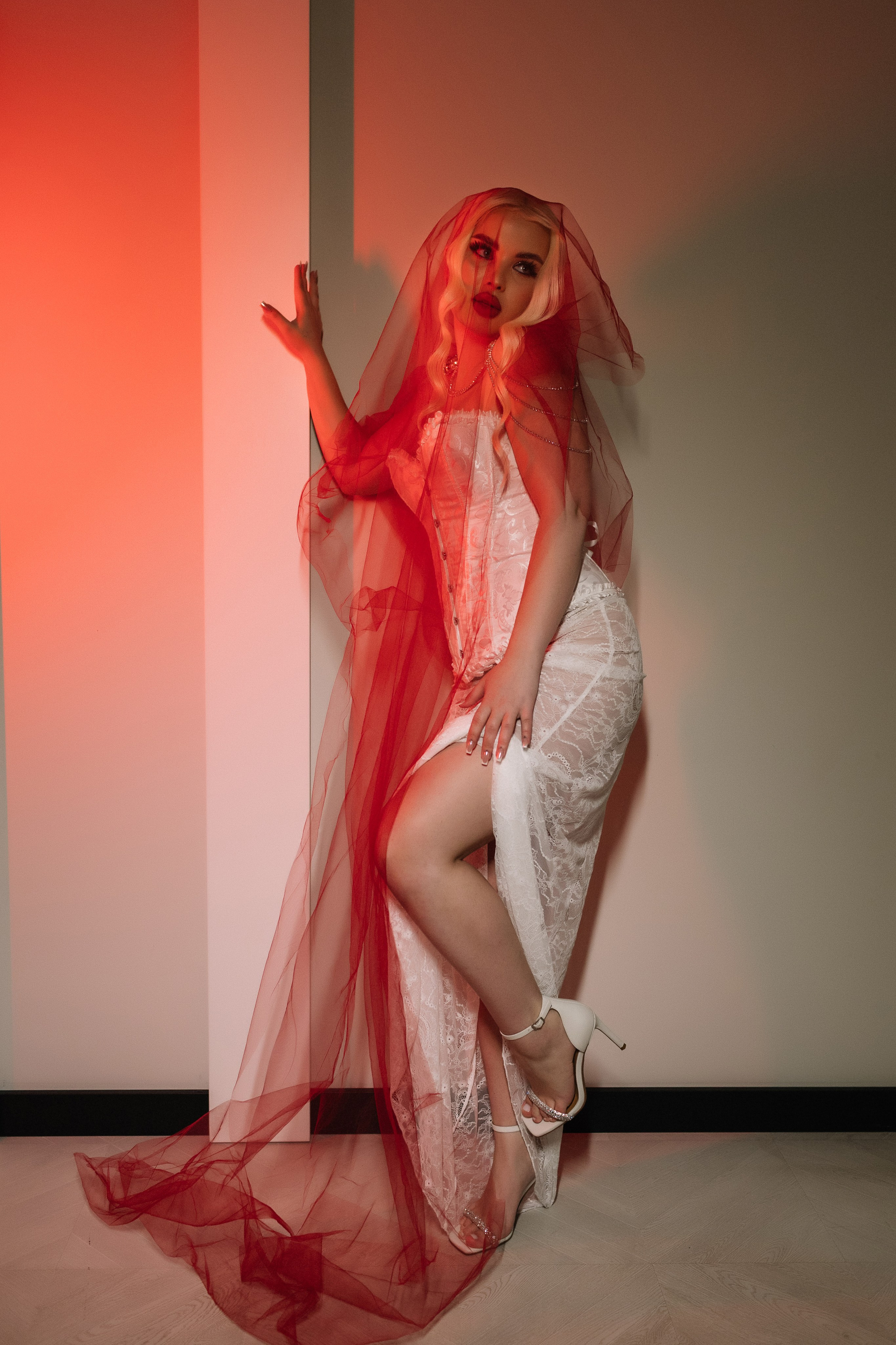 Red ahd love. Свадебный фотограф в Краснодаре Булатова Наталия