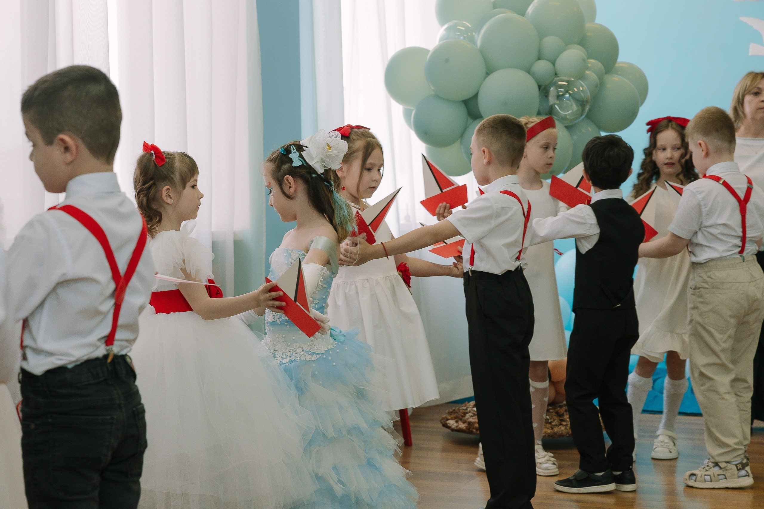 Выпускной 10 ДС. Выпускные альбомы Натальи Бутко: Новороссийск, Анапа, Геленджик