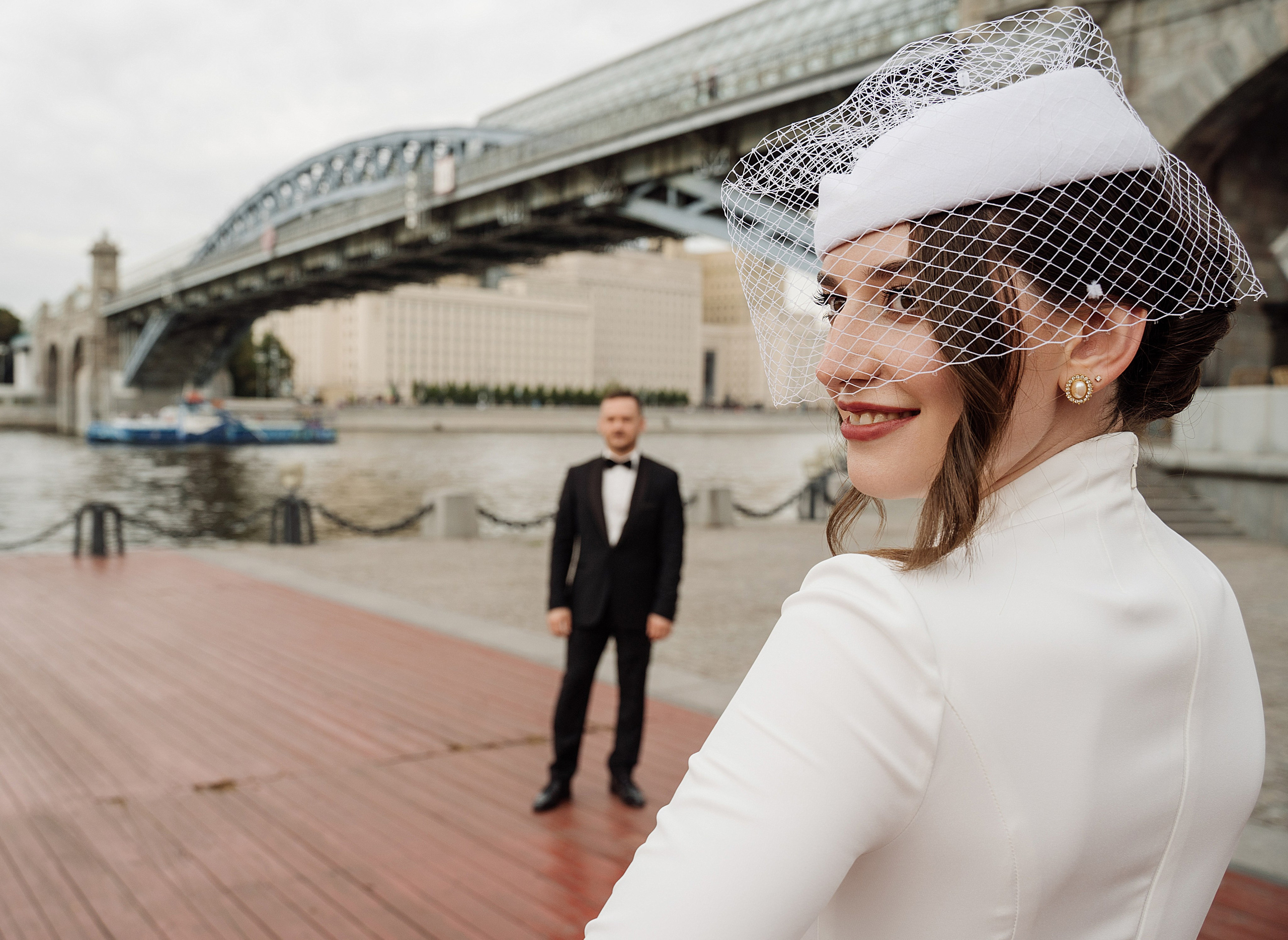 Сборы дома и прогулка на Патриках (полный день). Свадебный фотограф