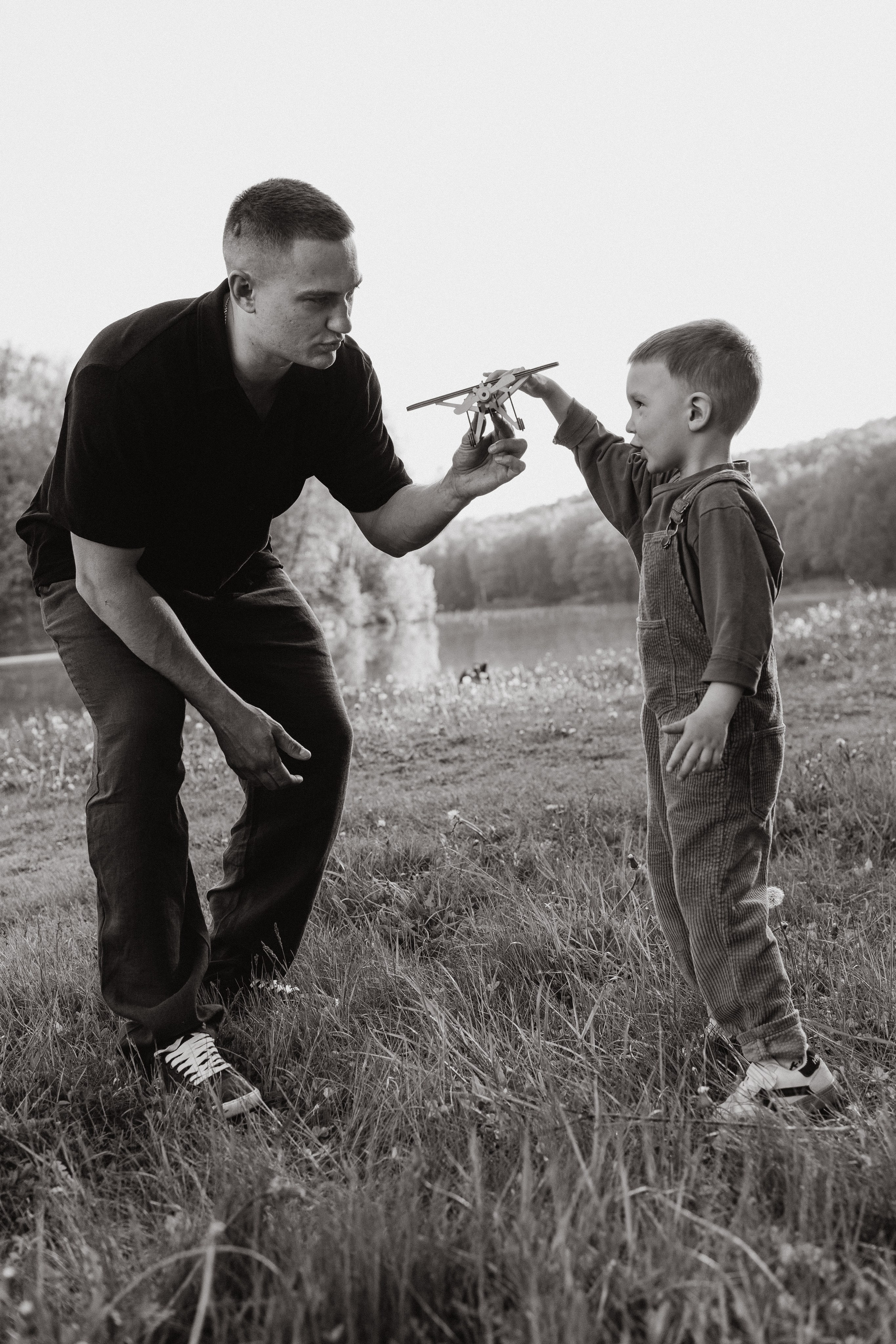 Семейный выходной на озере. Семейный фотограф в Москве Валерия Карпова