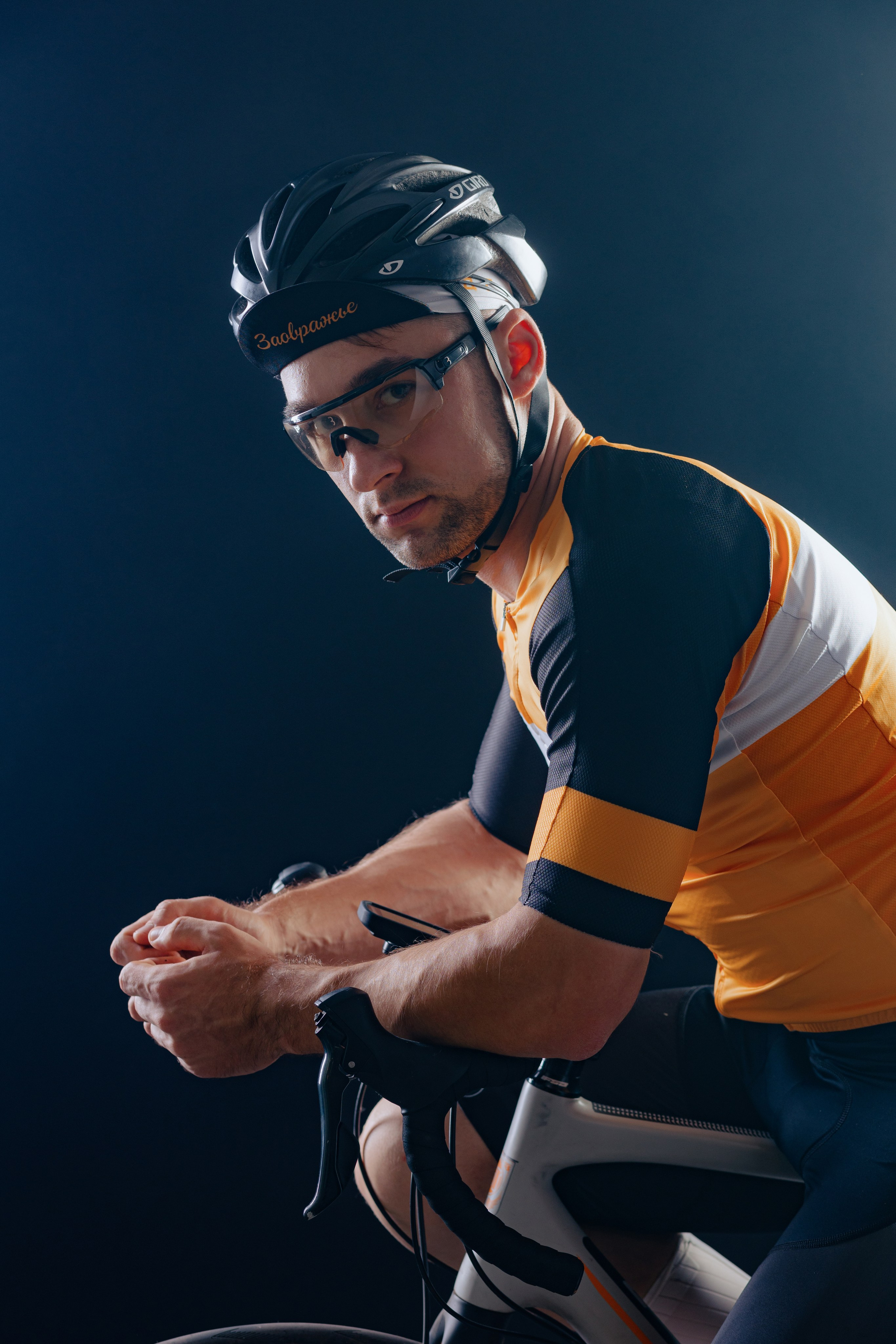 Велосипедисты. Фотограф Алекс Май