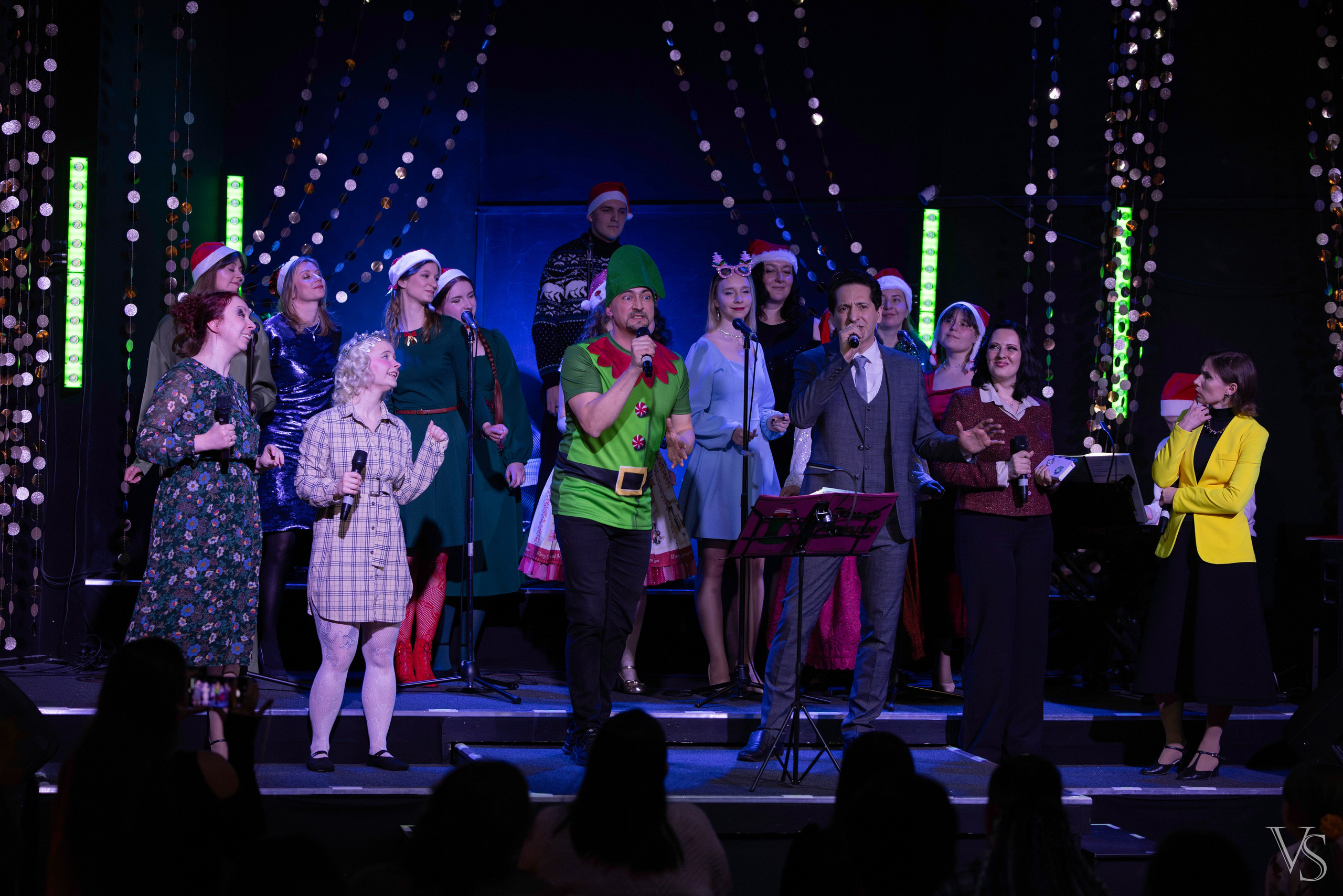 Мюзикл Elf и новогодний концерт Fellowship. Фотограф Виктор Степанов