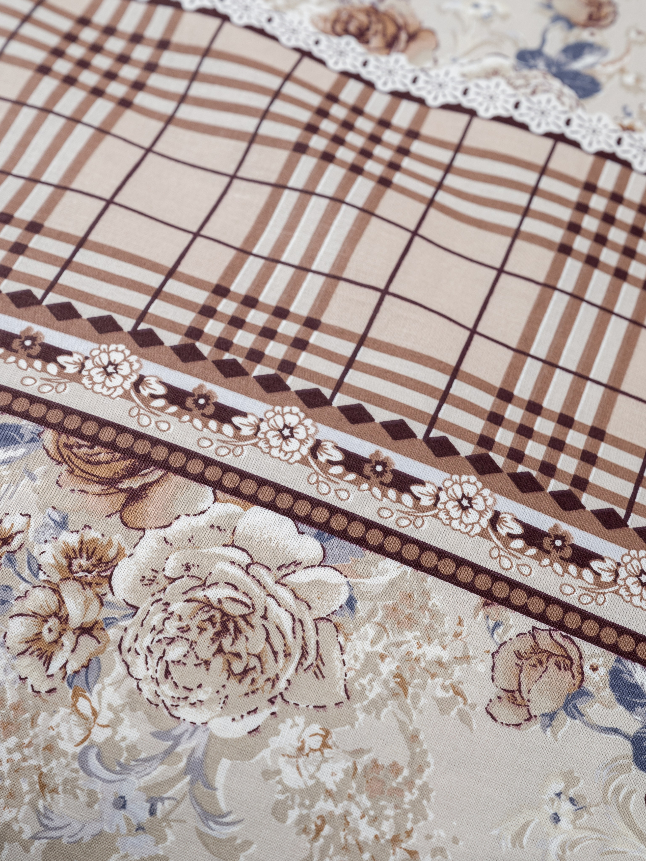 Съемка в студии «Изюм». Фотограф для маркетплейсов в г. Иваново Клещенок Юлия