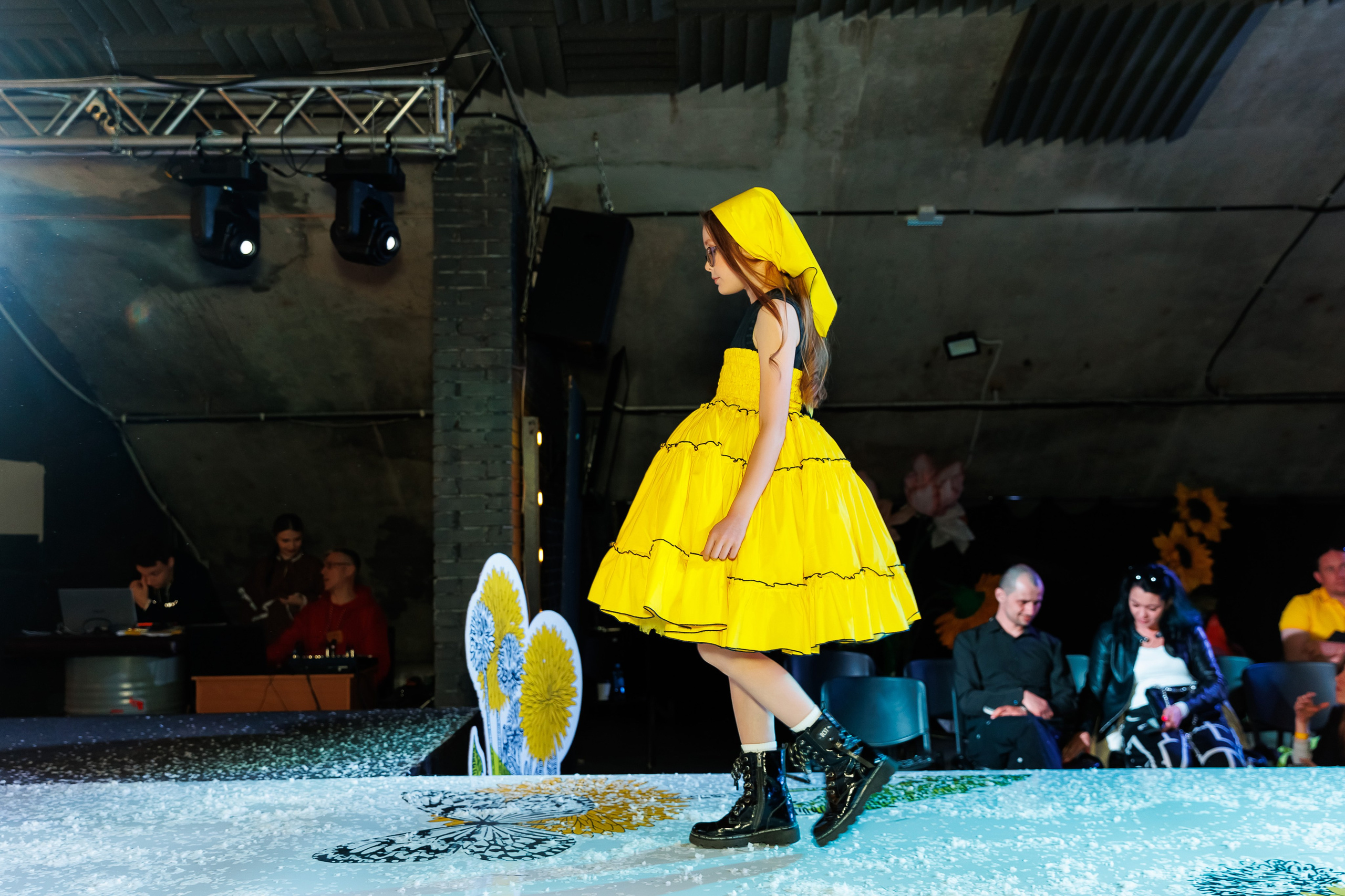 Показ Надежды Шибиной от журнала «Жираf». Фотограф Новосибирск — Наталья Гресь