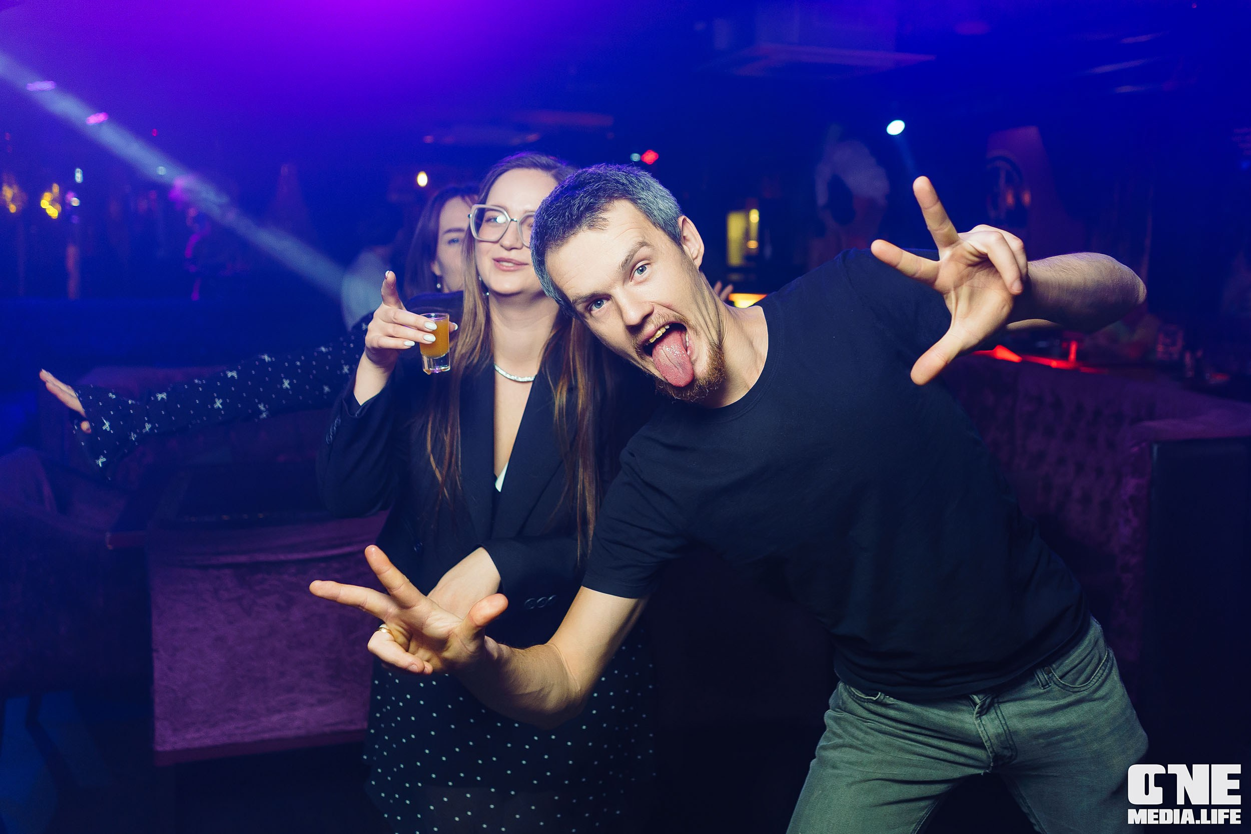 Фоторепортаж из караоке-клуба Эйфория. One Media Life: фоторепортажи, фотоотчеты с мероприятий и заведений