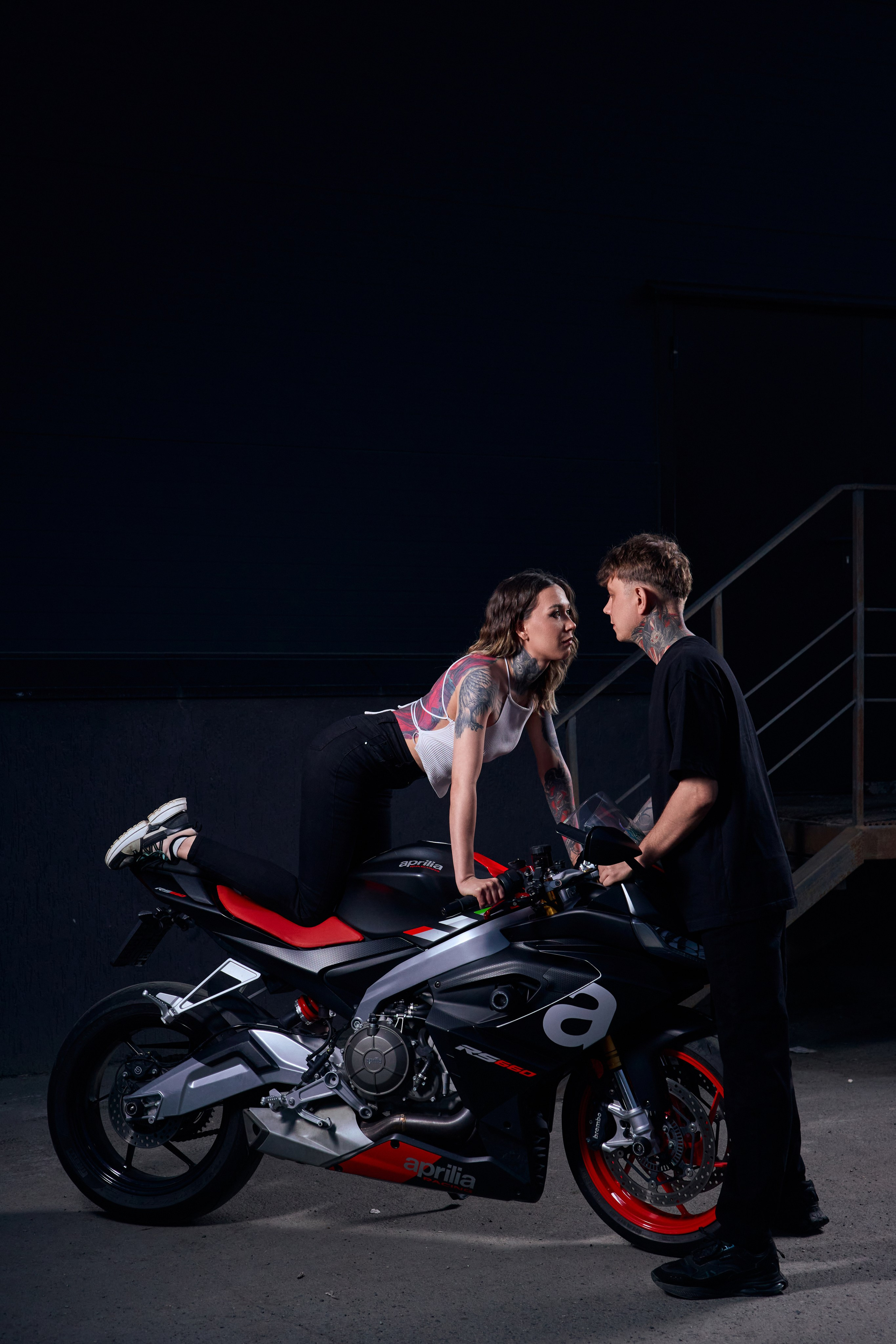 Алиса, Никита и Aprilia. Фотограф и видеограф в Екатеринбурге, Москве и Санкт-Петербурге, Калининграде