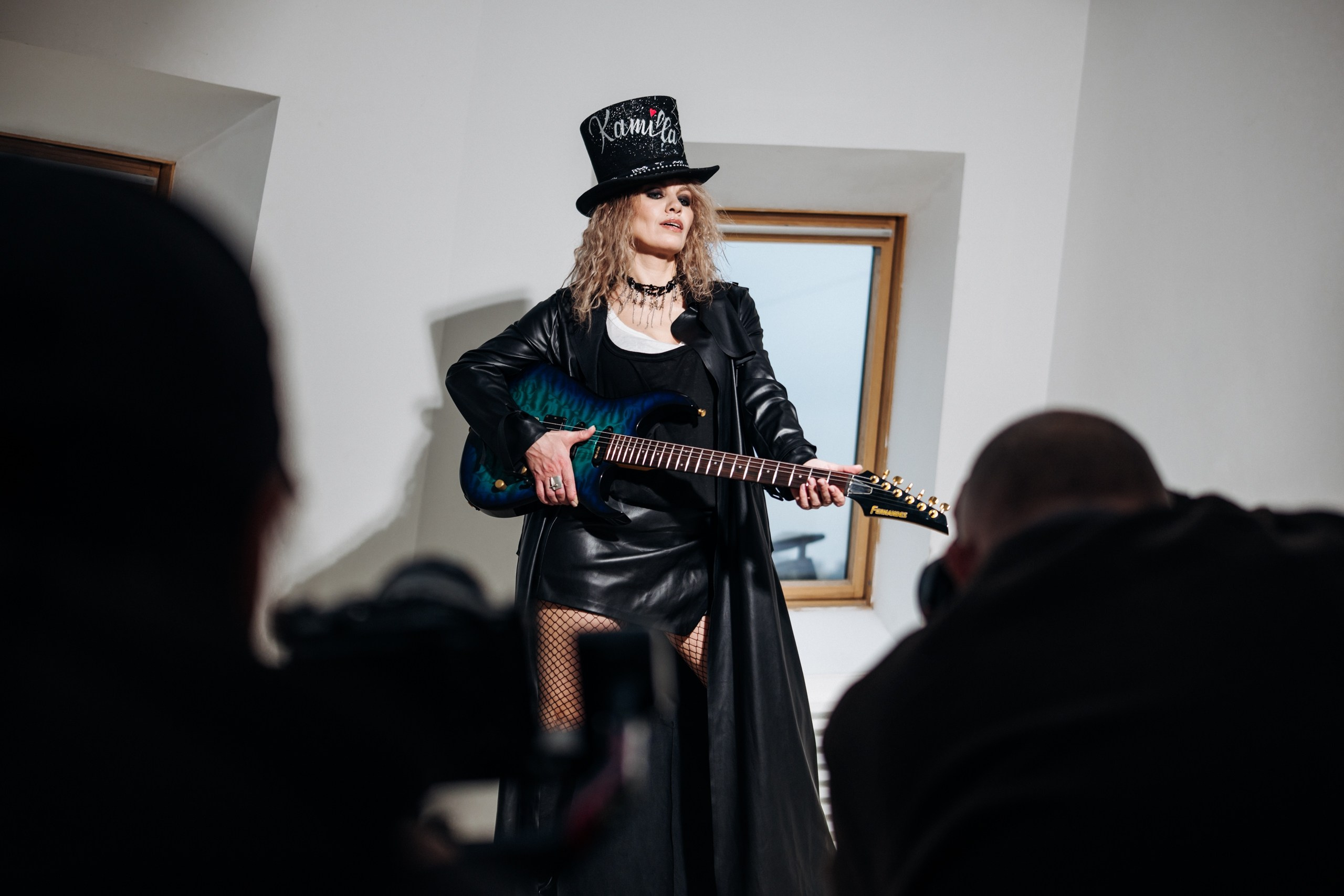 Промо-Сессия КамиLLа на обложку сингла «Дельтаплан». Репортажный фотограф Санкт-Петербург