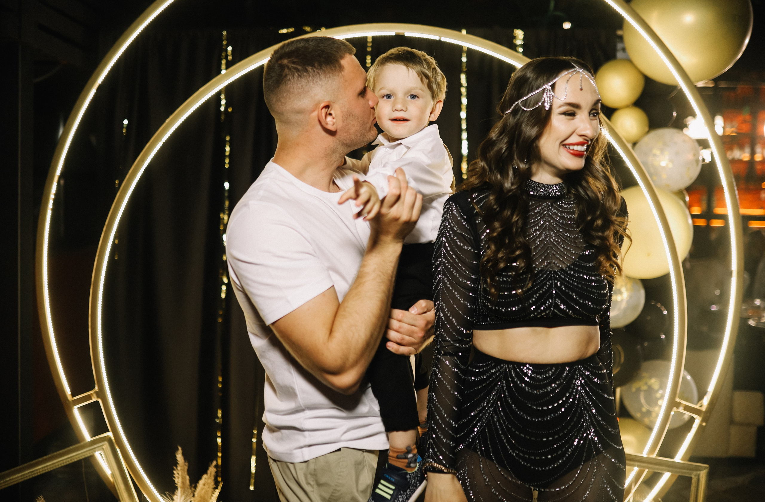 25.Диана и гости