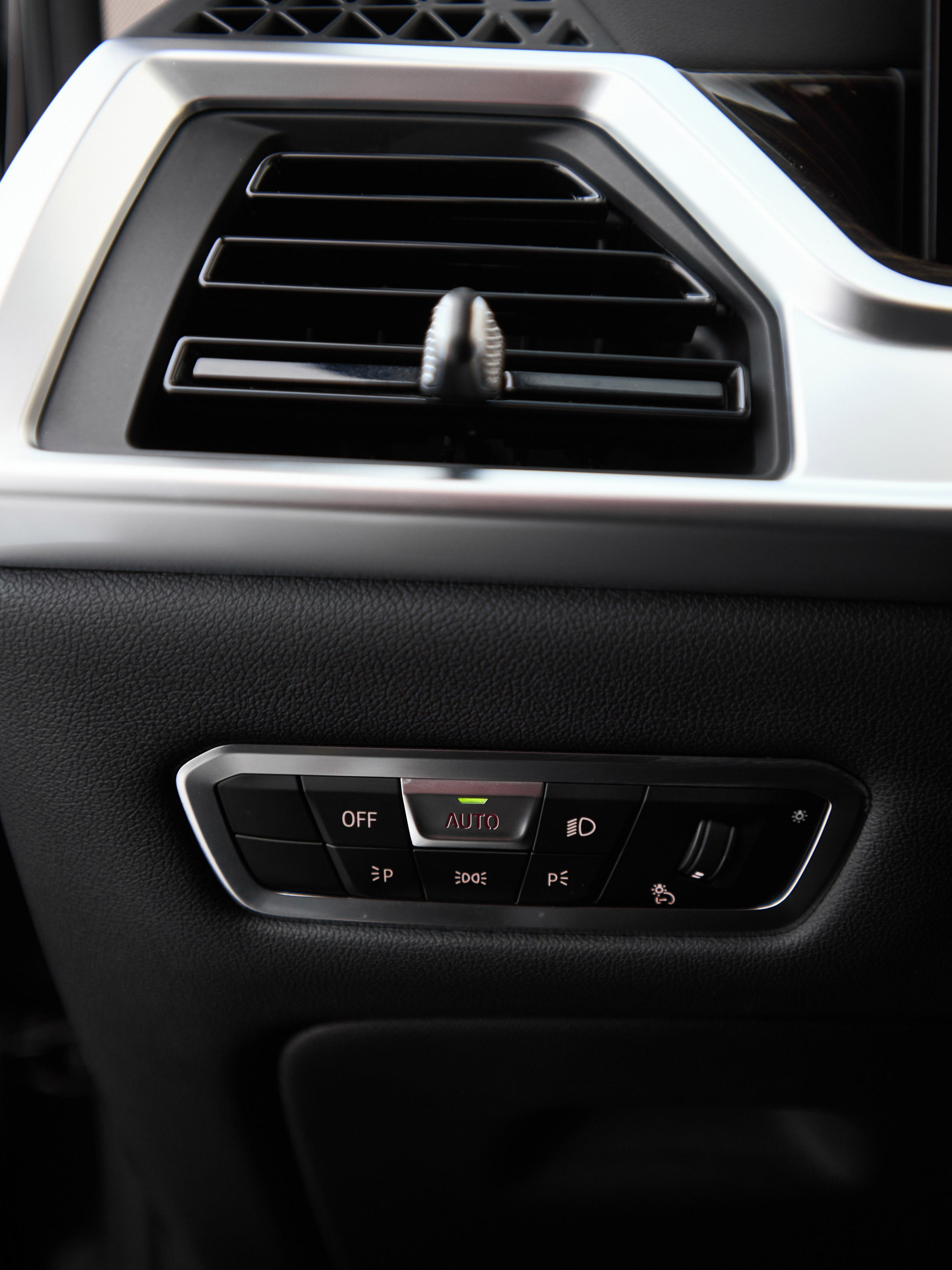 BMW X7. Автомобильный и интерьерный фотограф в Минске Александр Тагаев