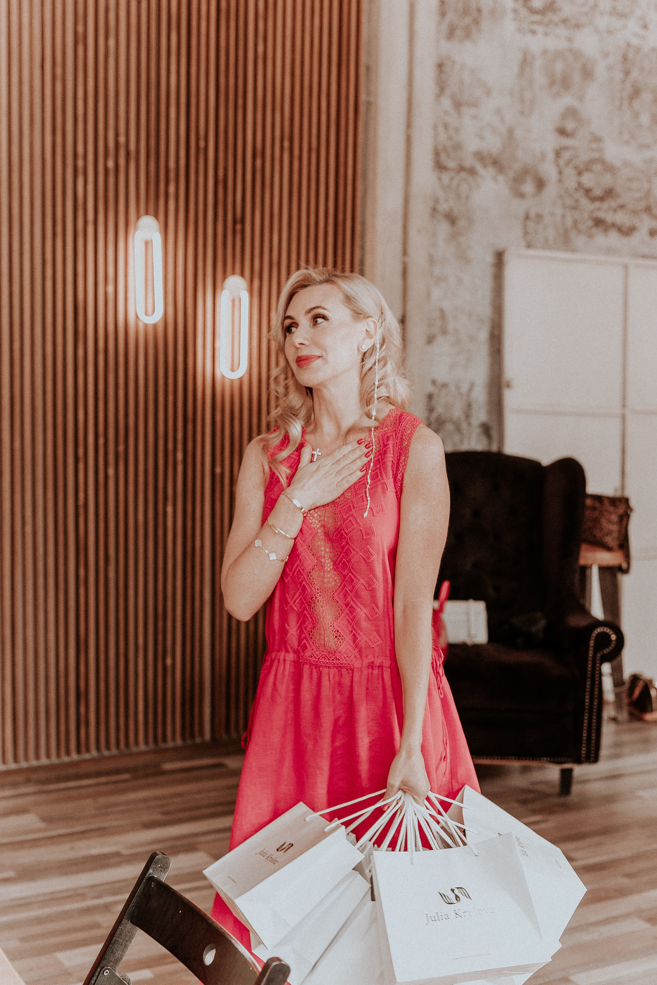 Женский клуб Юлии Крыловой. Семейный и портретный фотограф в Санкт-Петербурге