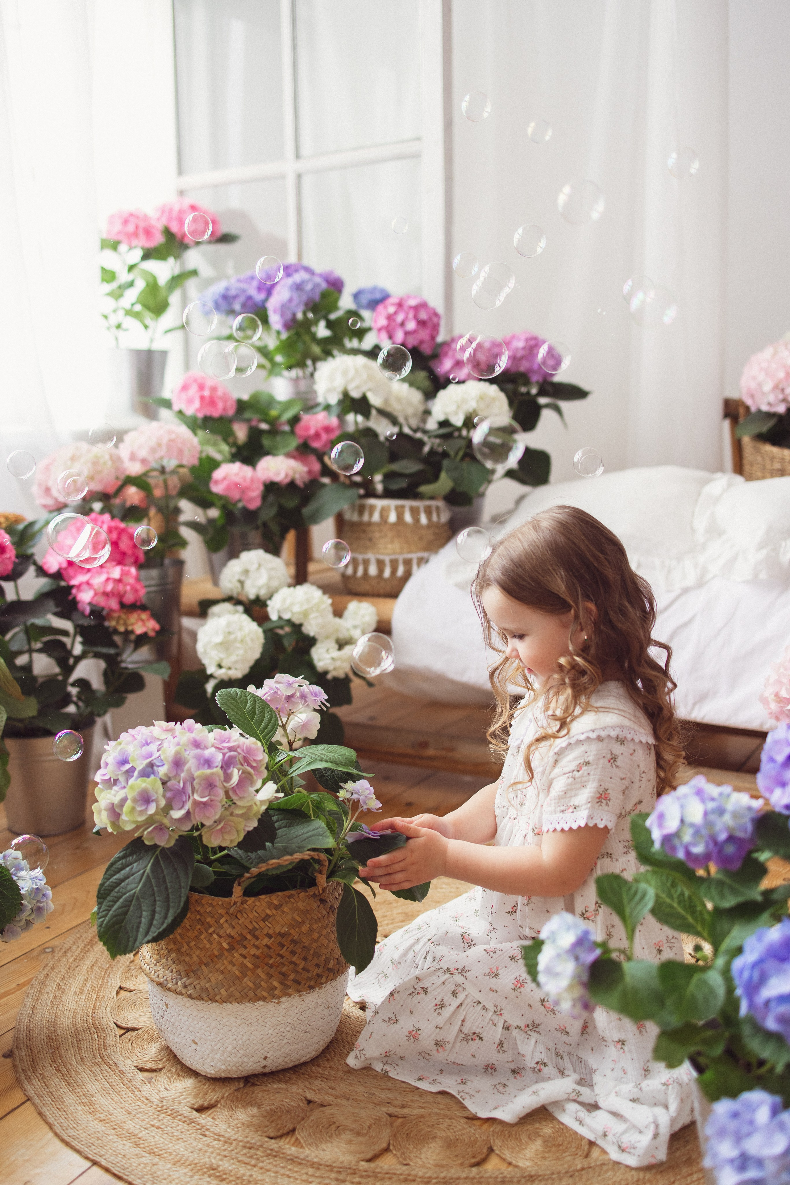 Фотосессия для мамы и дочки, фотостудия «Space JOBS» в г. Краснодаре. Семейный и детский фотограф в Краснодаре Анна Трашкова