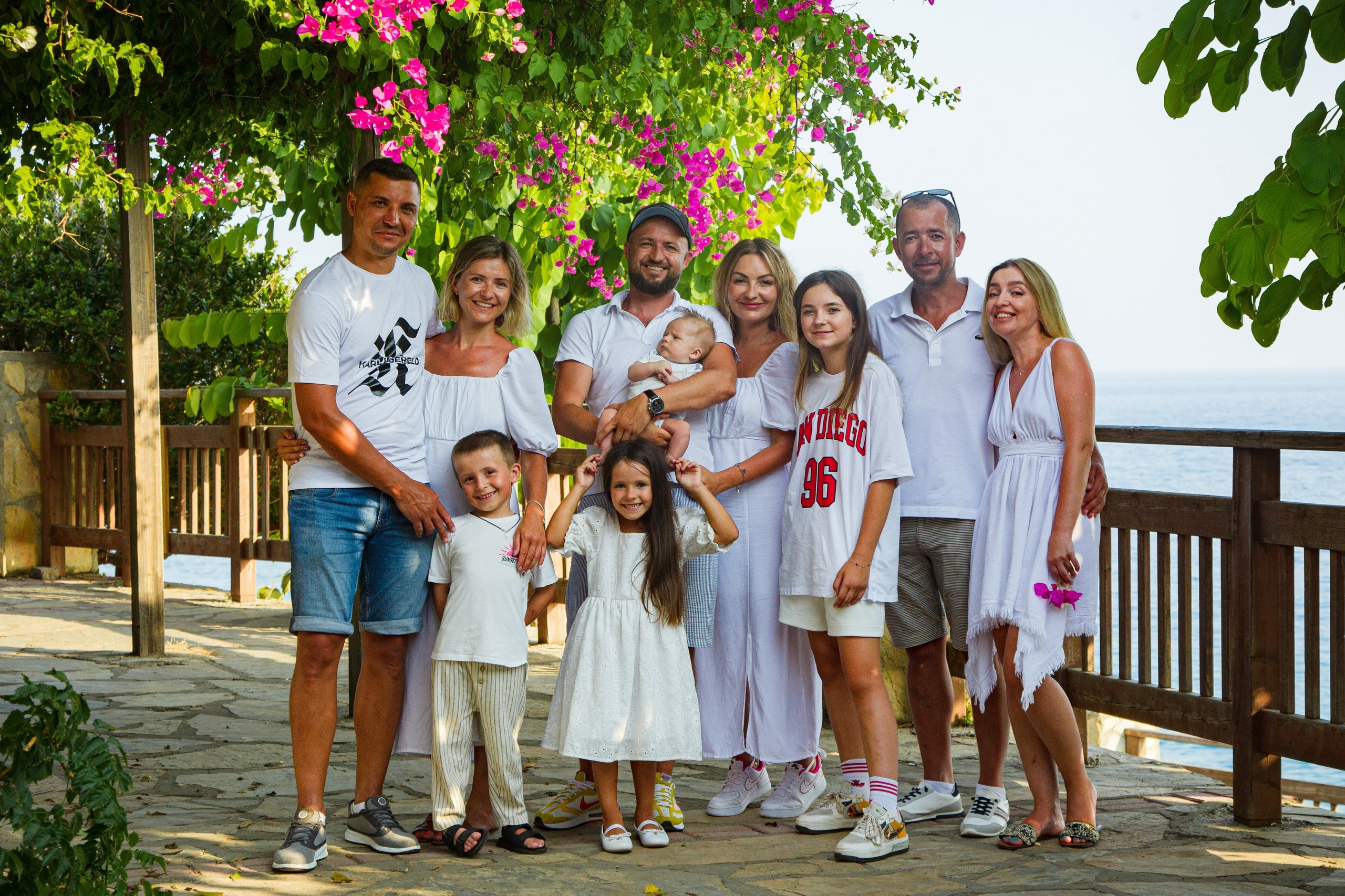 Очень большая семья. Фотохроника для следующих поколений