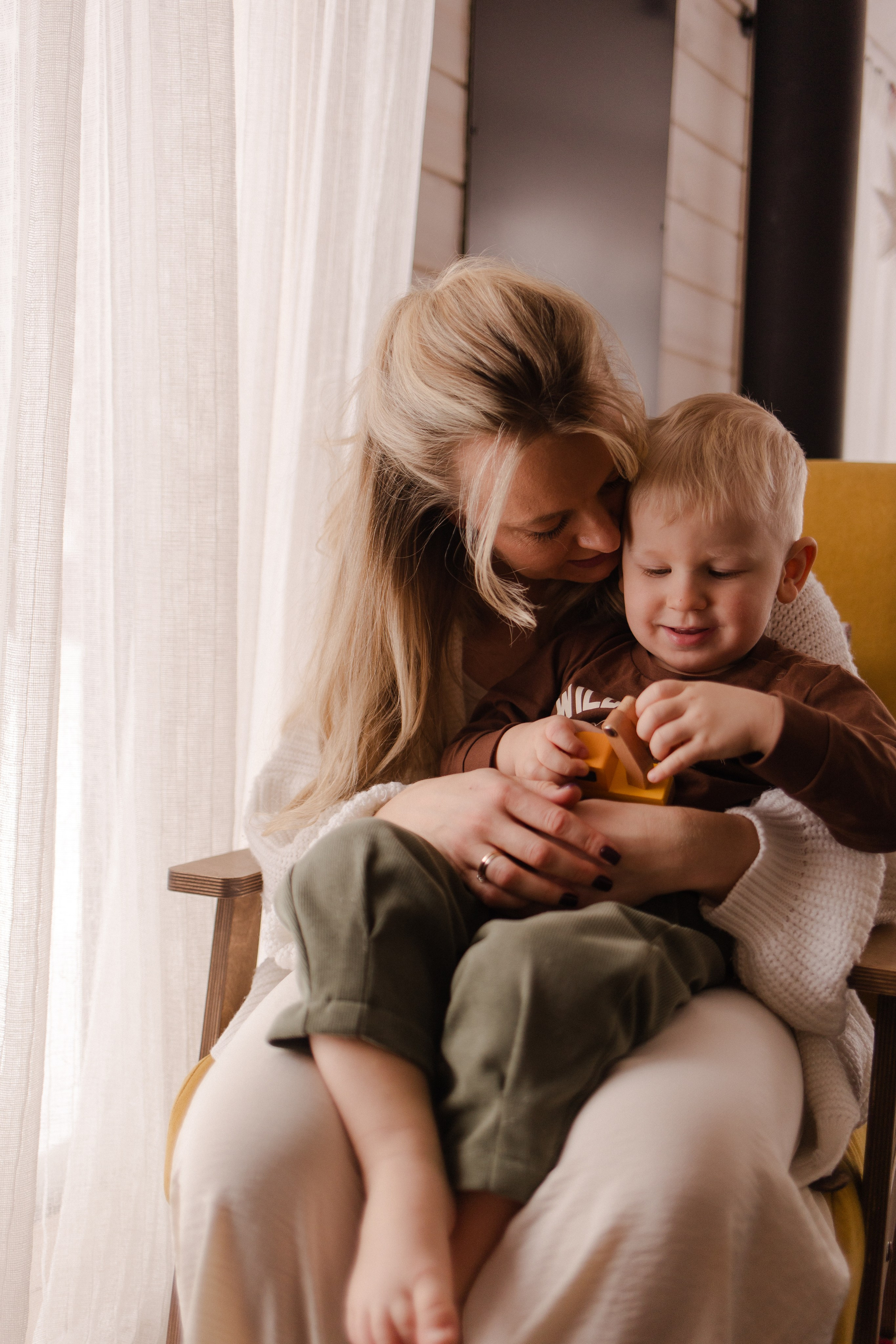 Акрам Ульяна и мальчишки. Фотграф в Москве Кузьмина Мария
