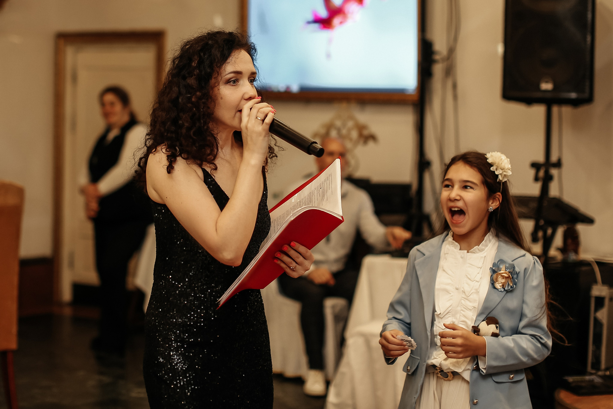 Живая музыка в Москве Ведущий Москва Саксофон Топ ведущих на свадьбу. Свадебный ведущий в Москве Саксофон на свадьбу