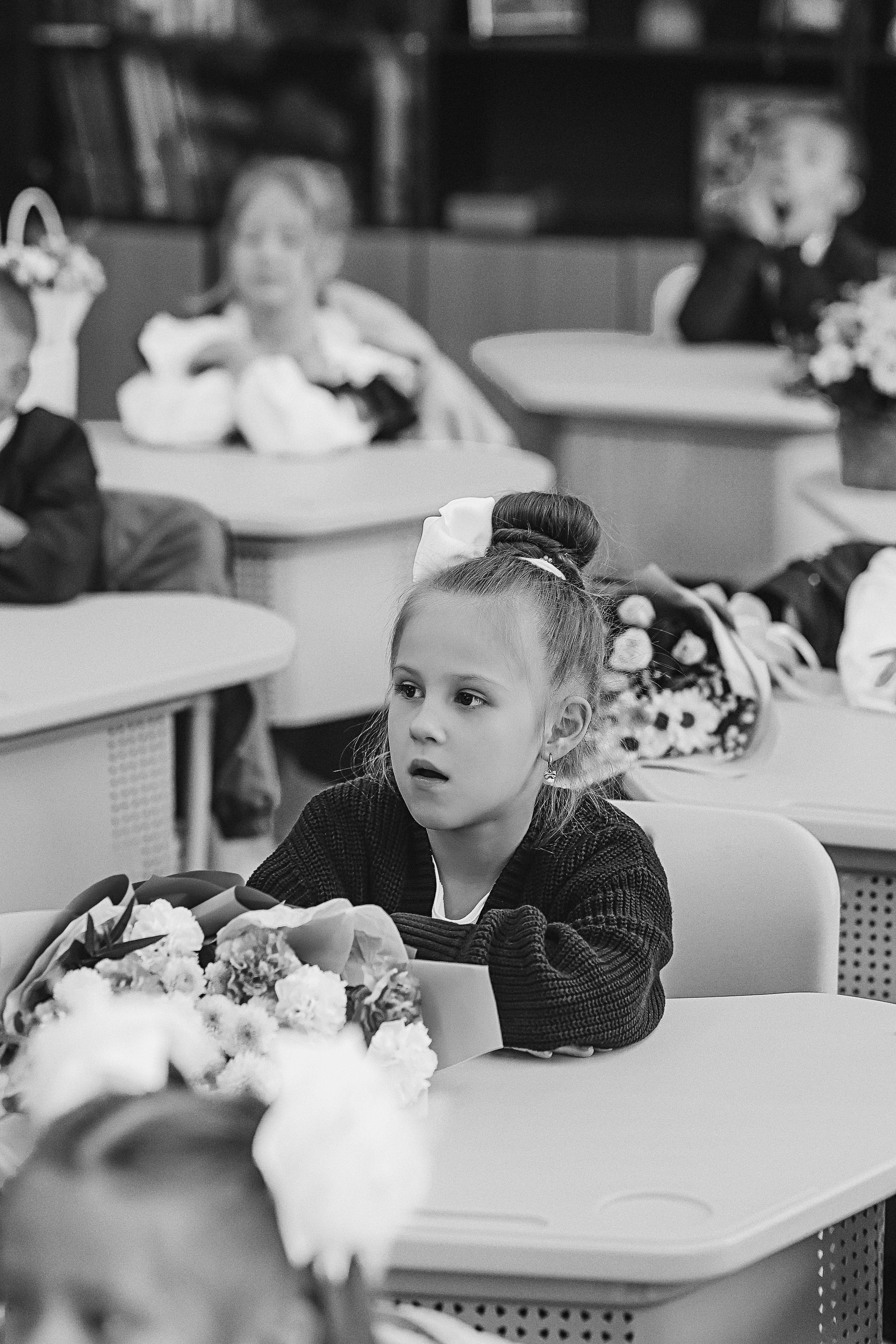 1 сентября линейка+кл час+портреты. Семейный фотограф Тюмень, фотограф на роды Салмина Мария